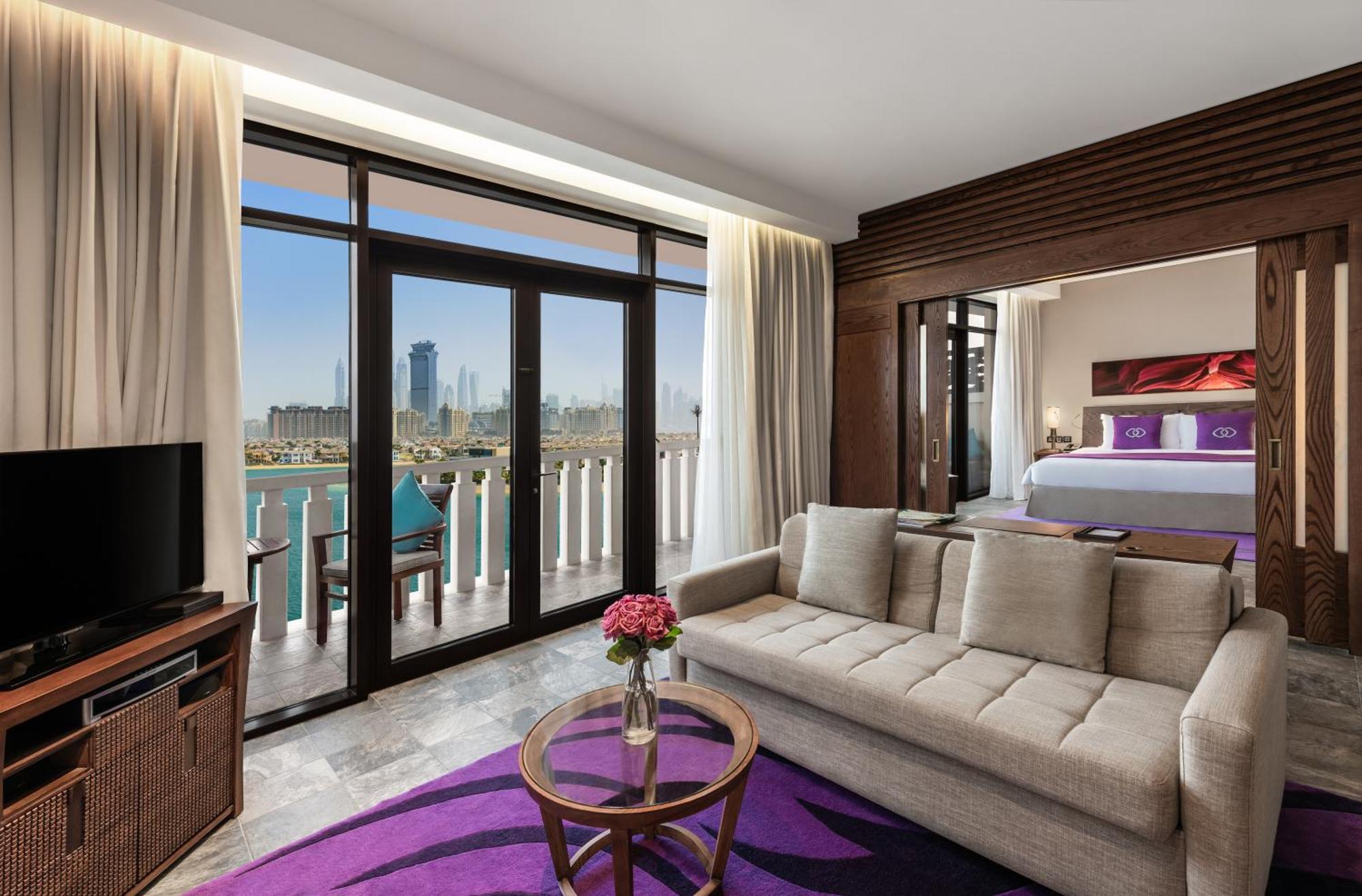 Prestige King Suite Sofa Bed Sea View Club Access,1770928737:JPEG