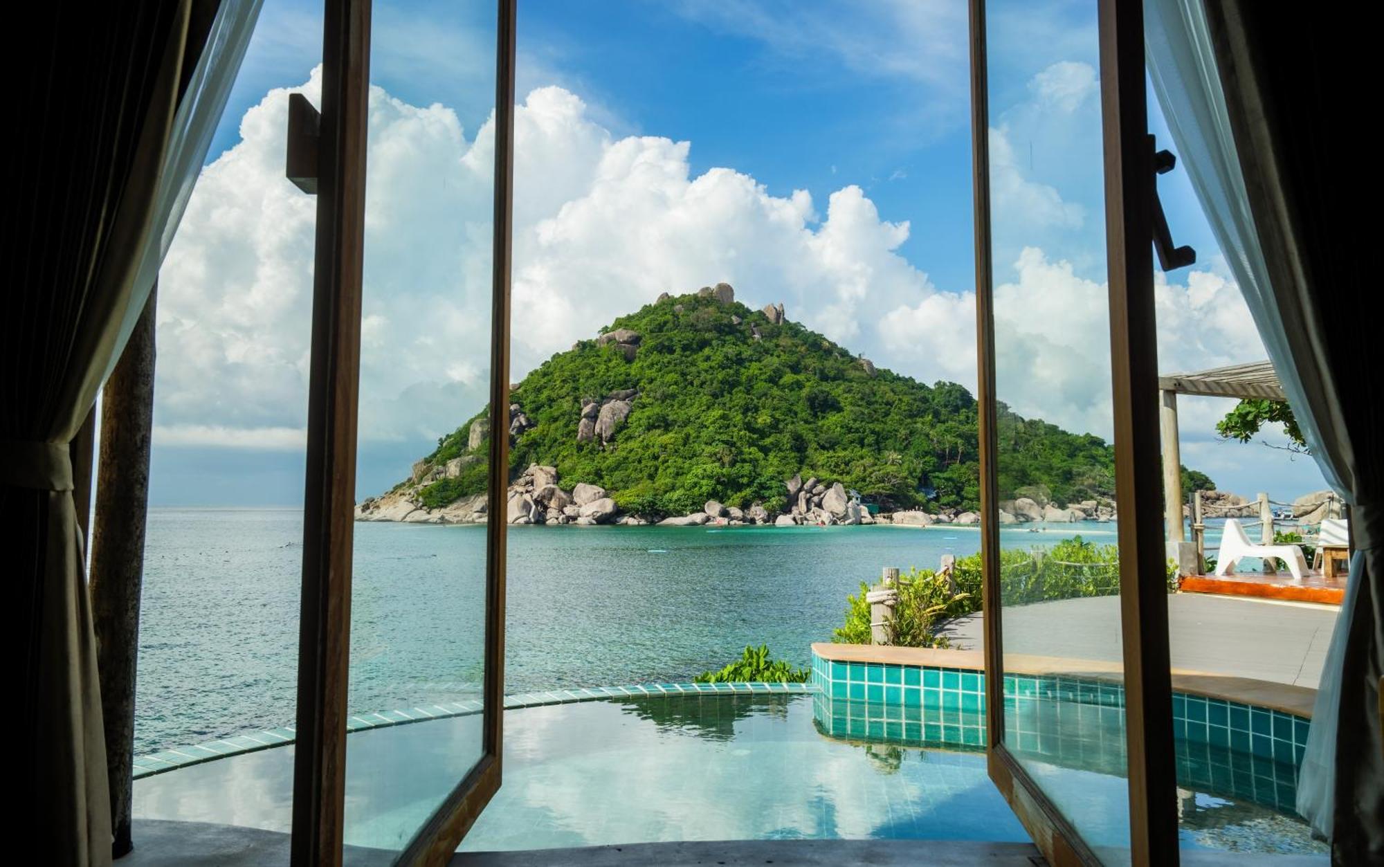 Villa with Private Pool,1589608937:JPEG