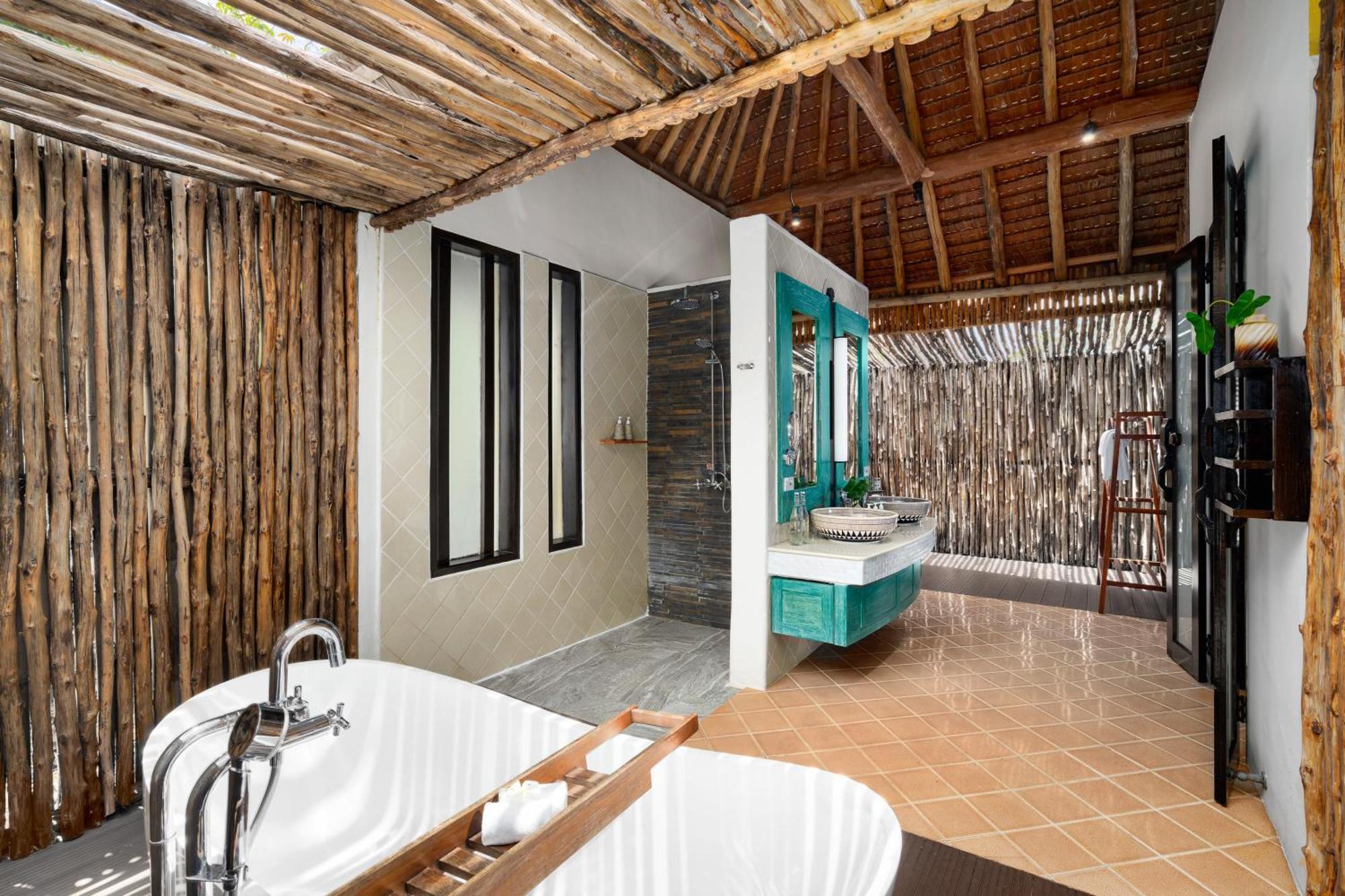 Chalé con piscina - Zona colina