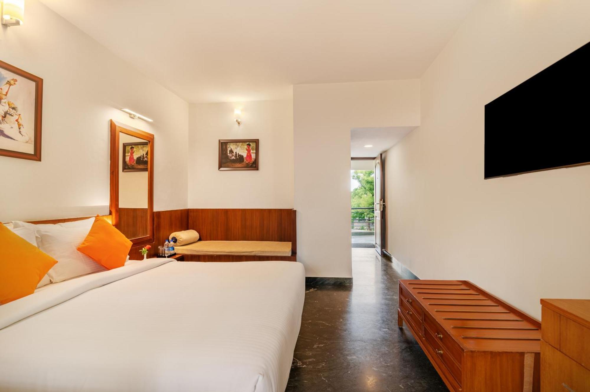Garden View Classic Room With Balcony