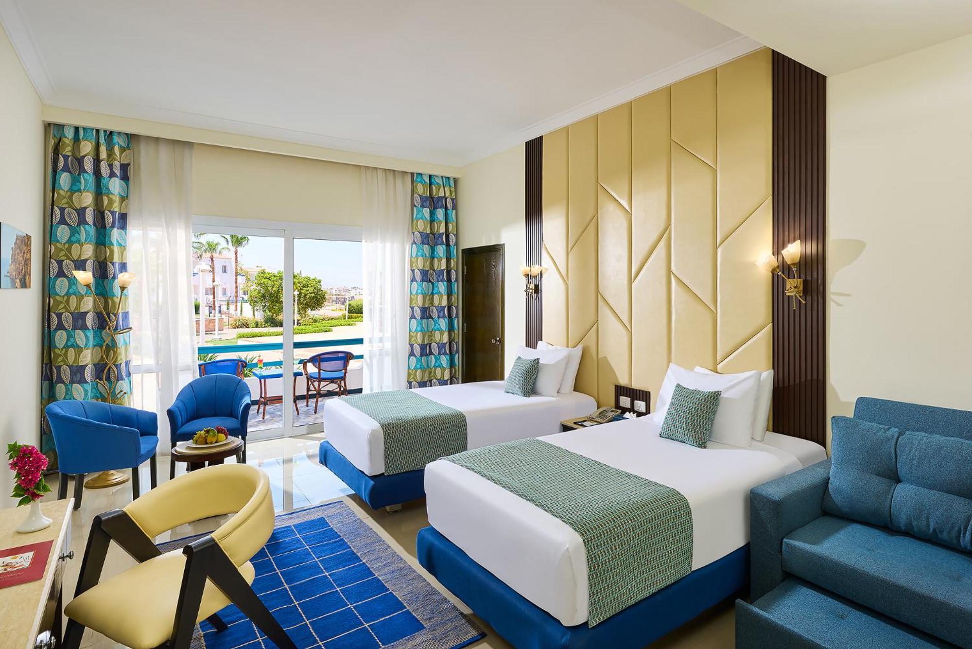 Deluxe Elegant Garden View Room
