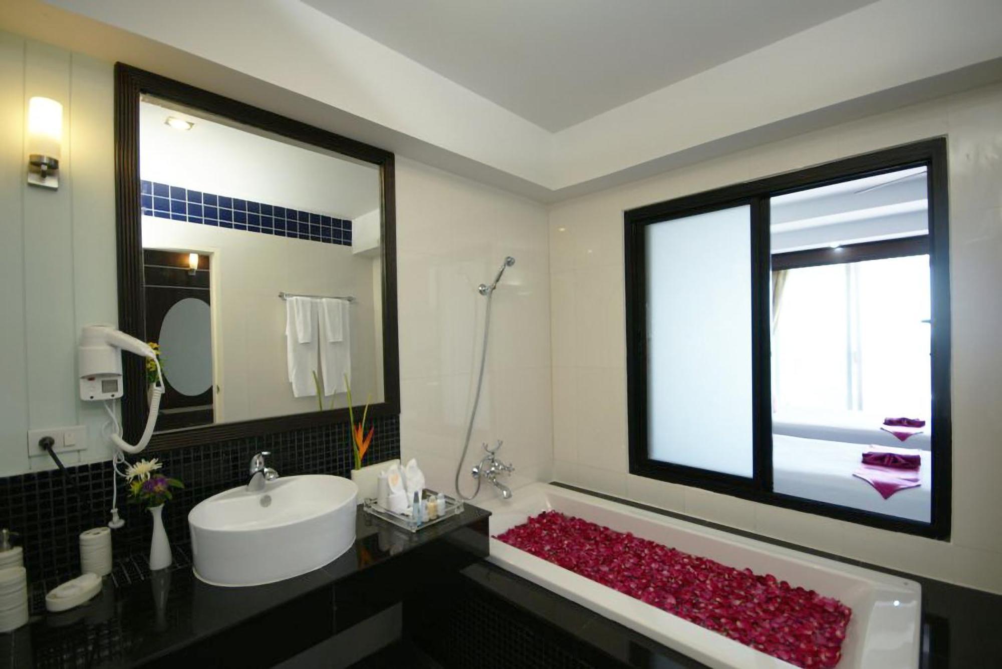 Palm Deluxe Double or Twin Room,1608293463:JPEG