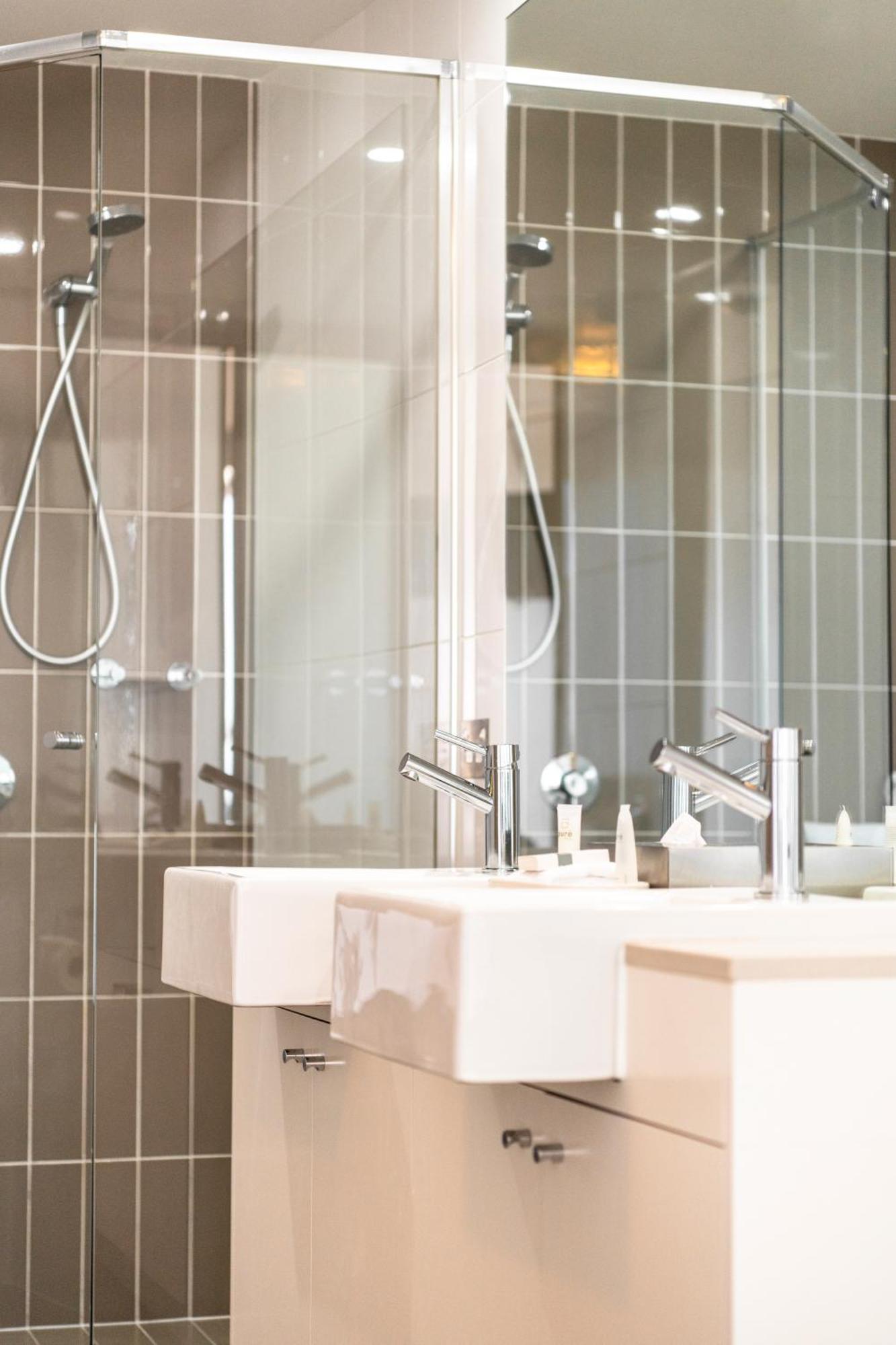 One-Bedroom Apartment,1681738424:JPEG