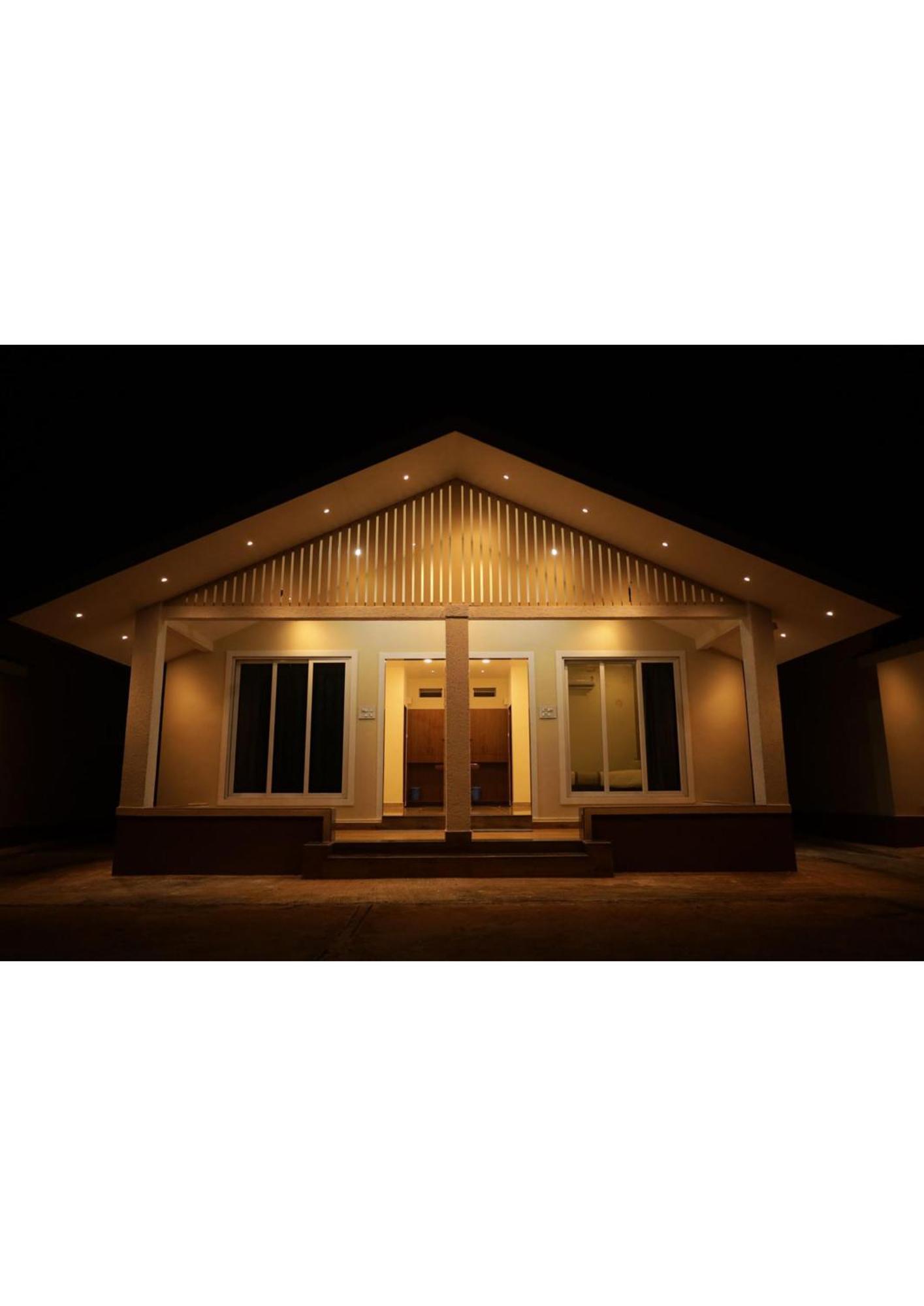 Deluxe King Room,1611156526:JPEG