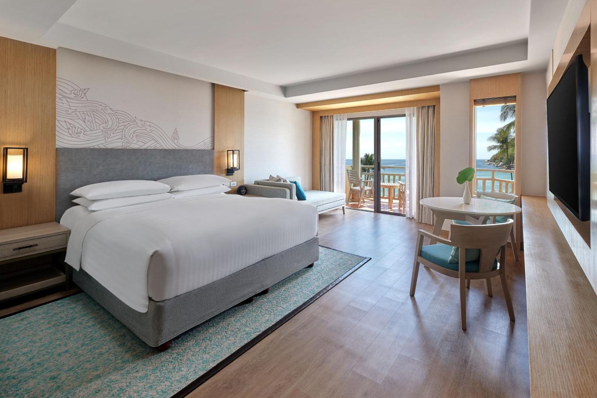 Larger Guest room 1 King Ocean view,1615651820:JPEG