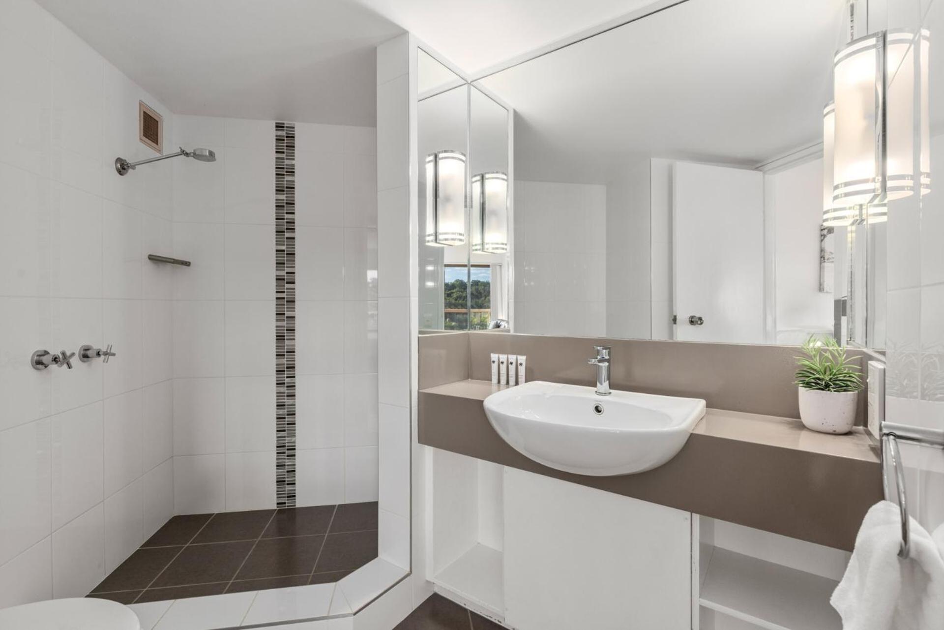 Ocean View Studio - Accessible via stairs only,1615681436:JPEG