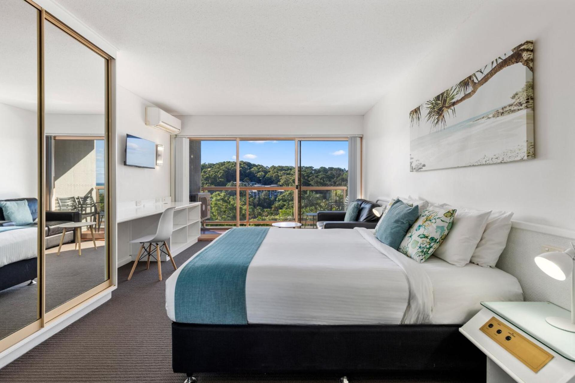Ocean View Studio Accessible via stairs only