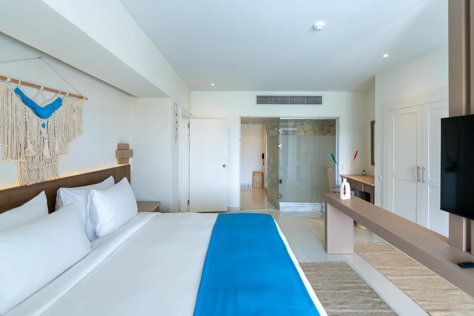 Royal Suite with Private Pool