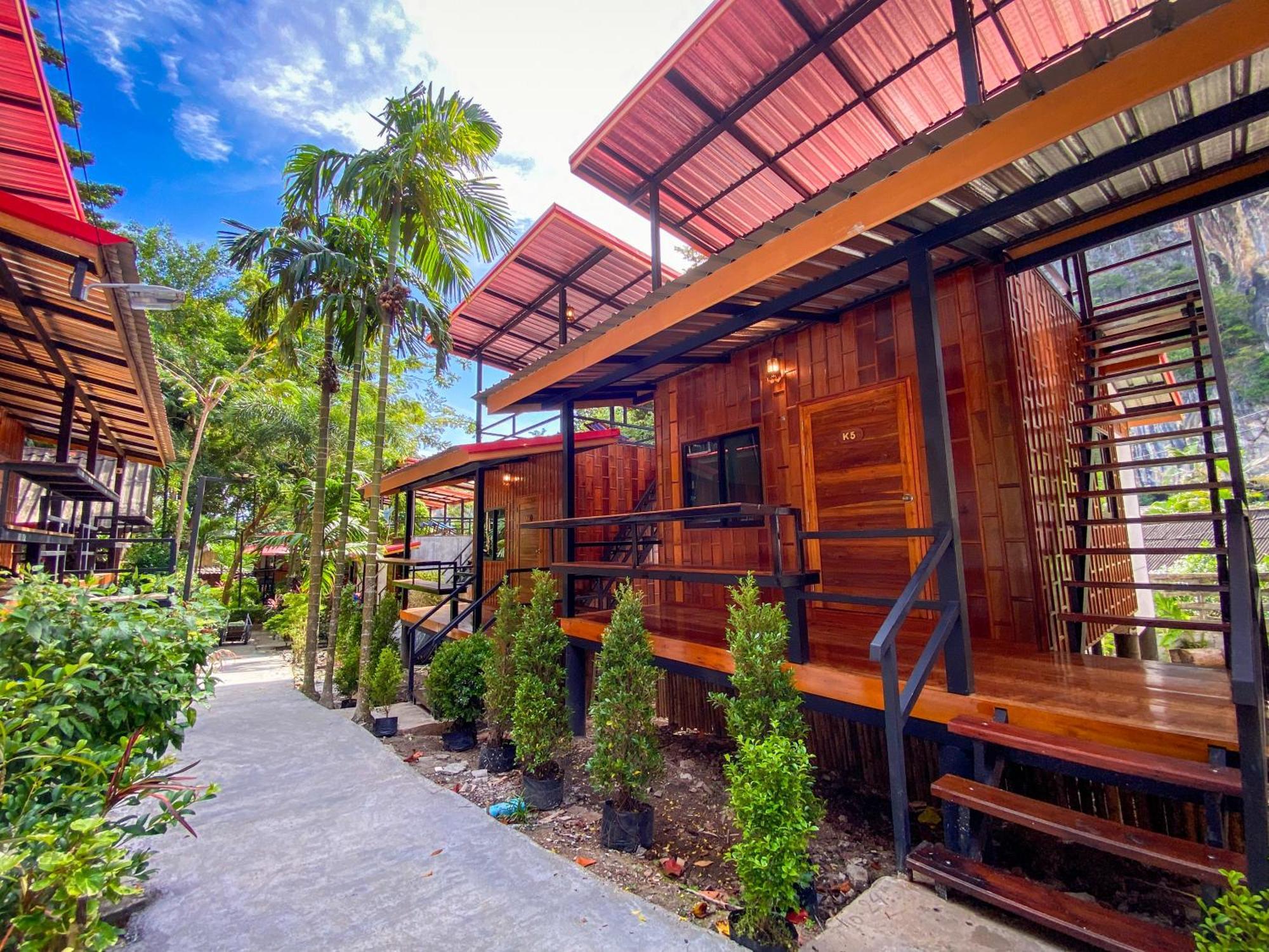 Grand Deluxe Bungalow