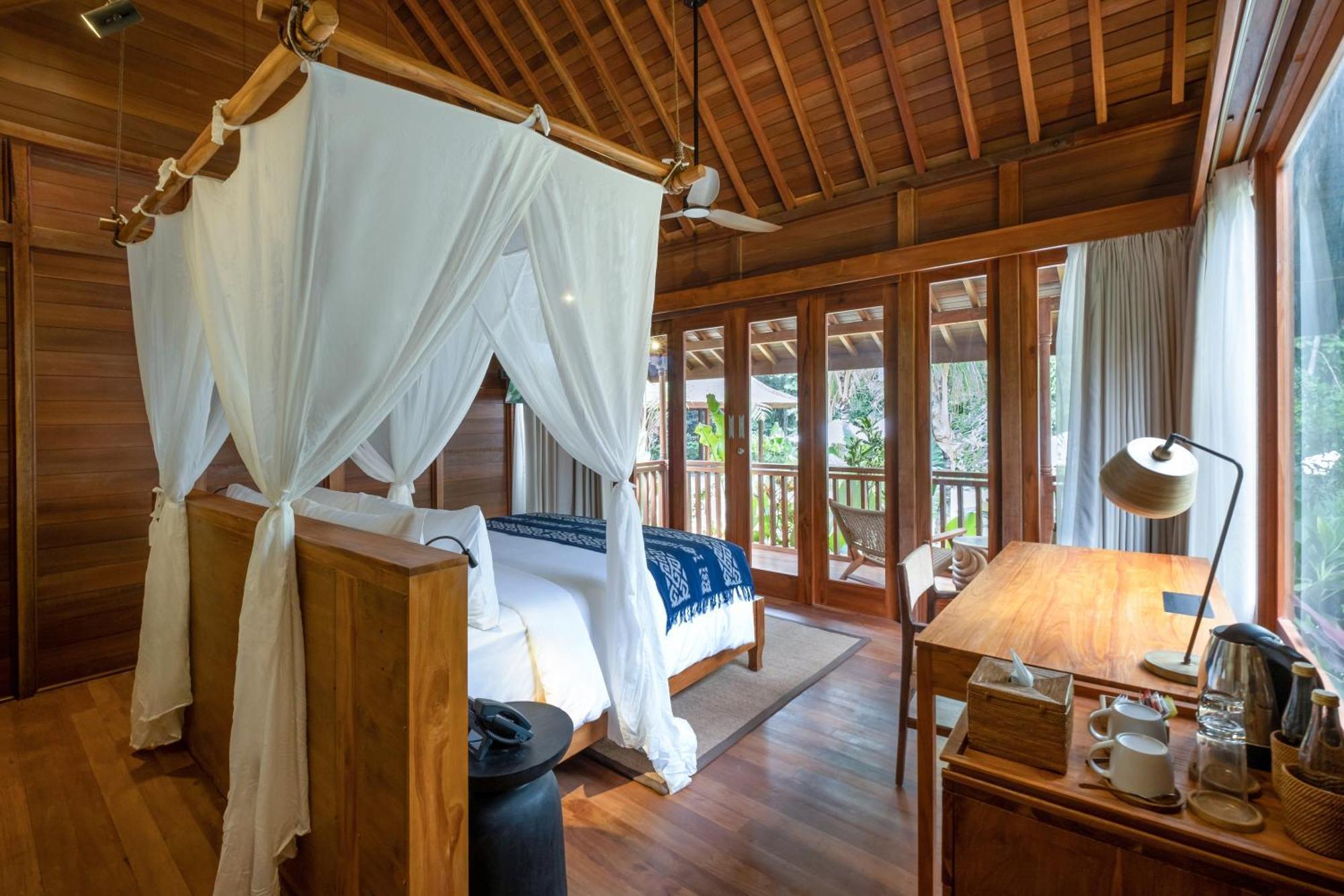 Suite - Wooden House with Bathtub and Free Shuttle to Ubud Central