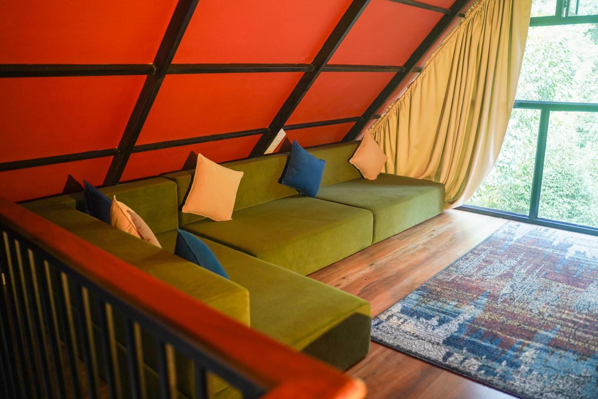 Villa with Garden View,1628940668:JPEG