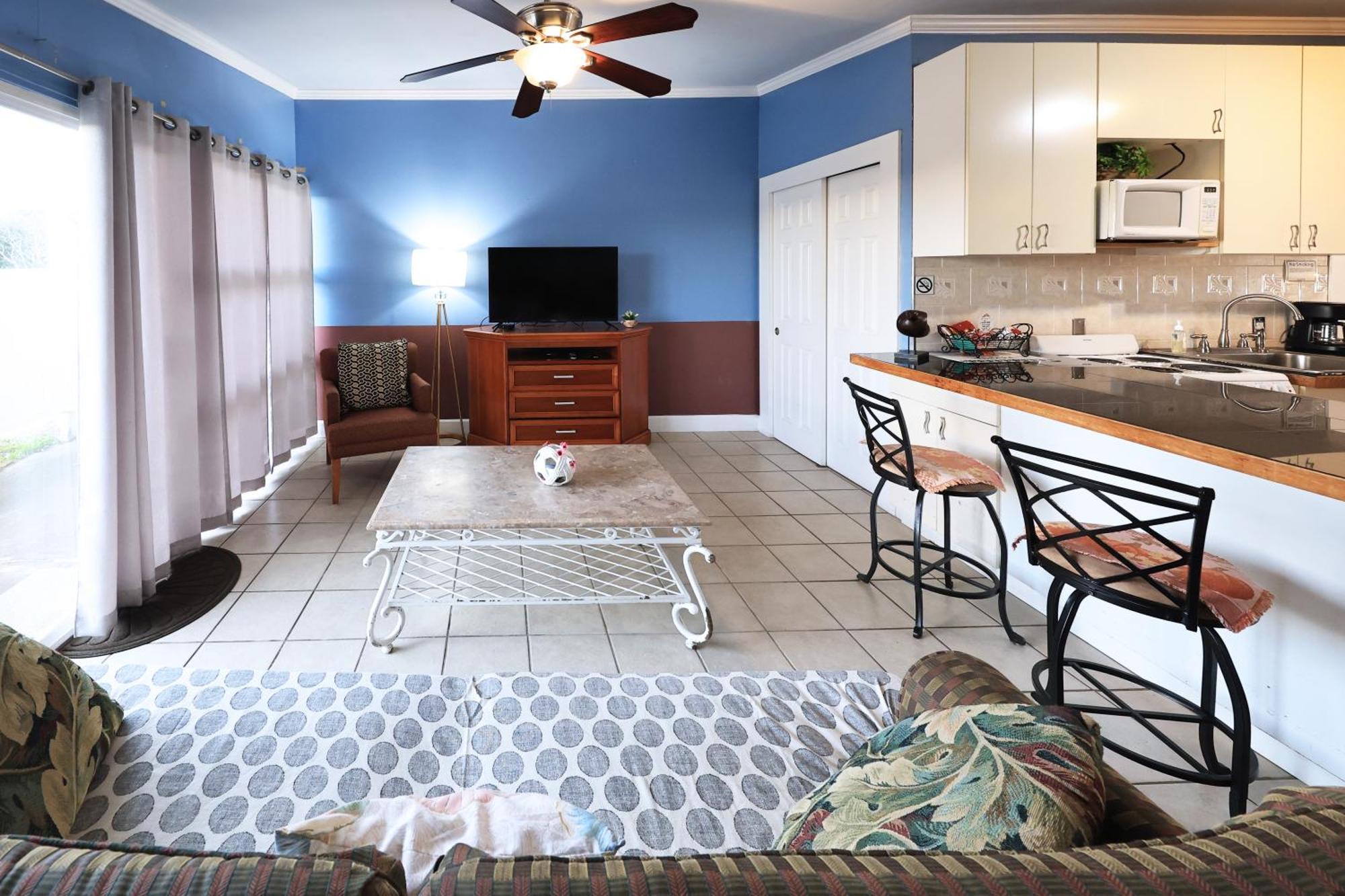 One-Bedroom Bungalow