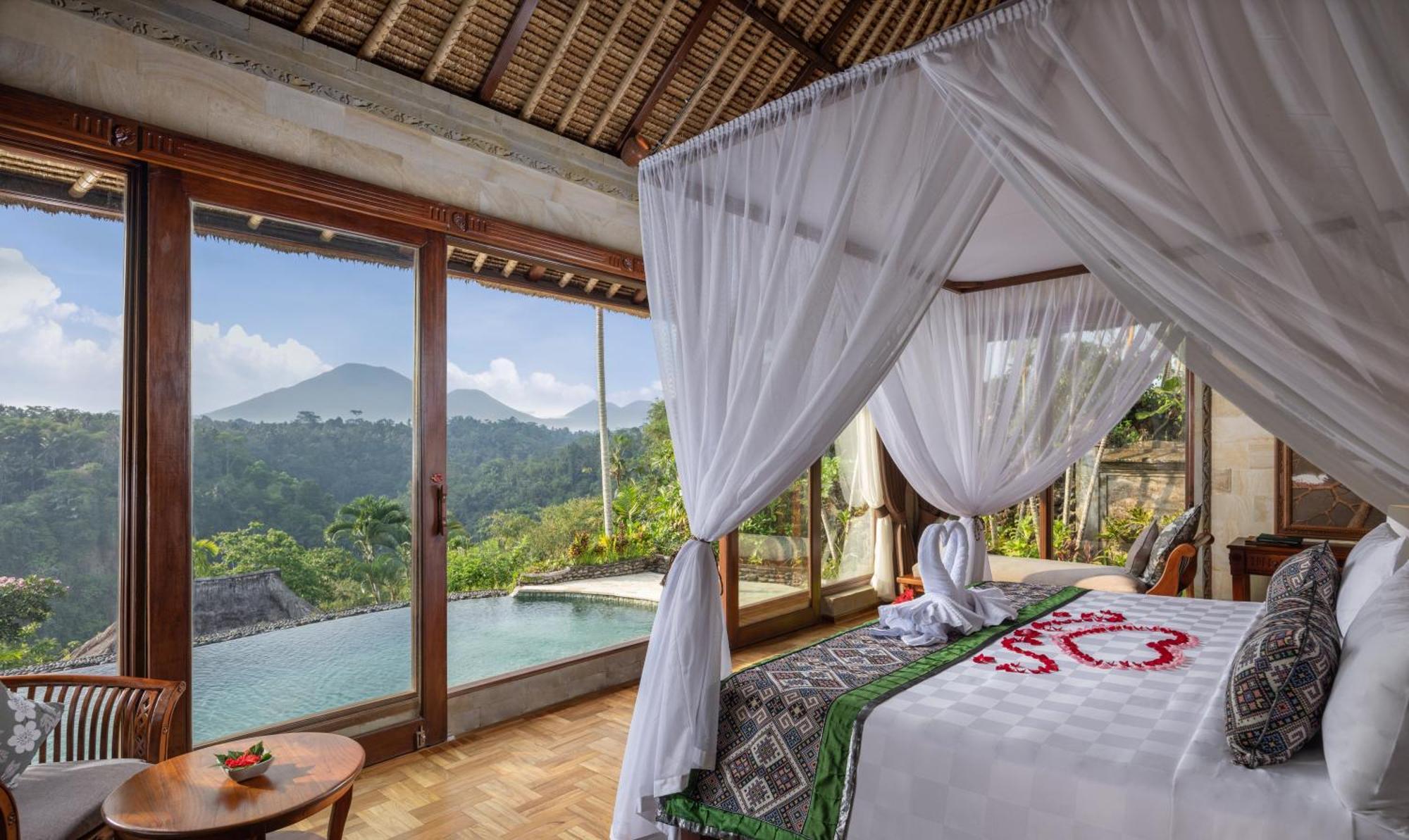 Deluxe Pool Villa 1 hour Massage