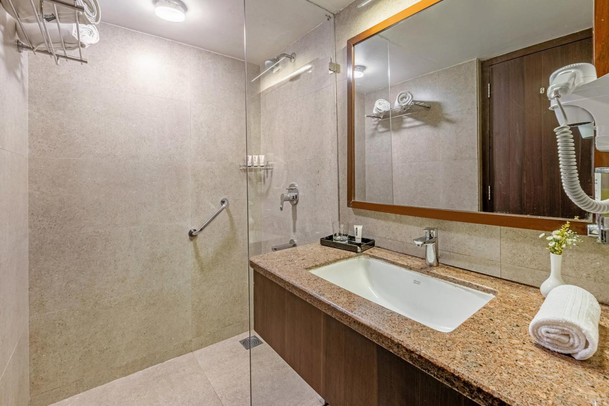 Premier Room