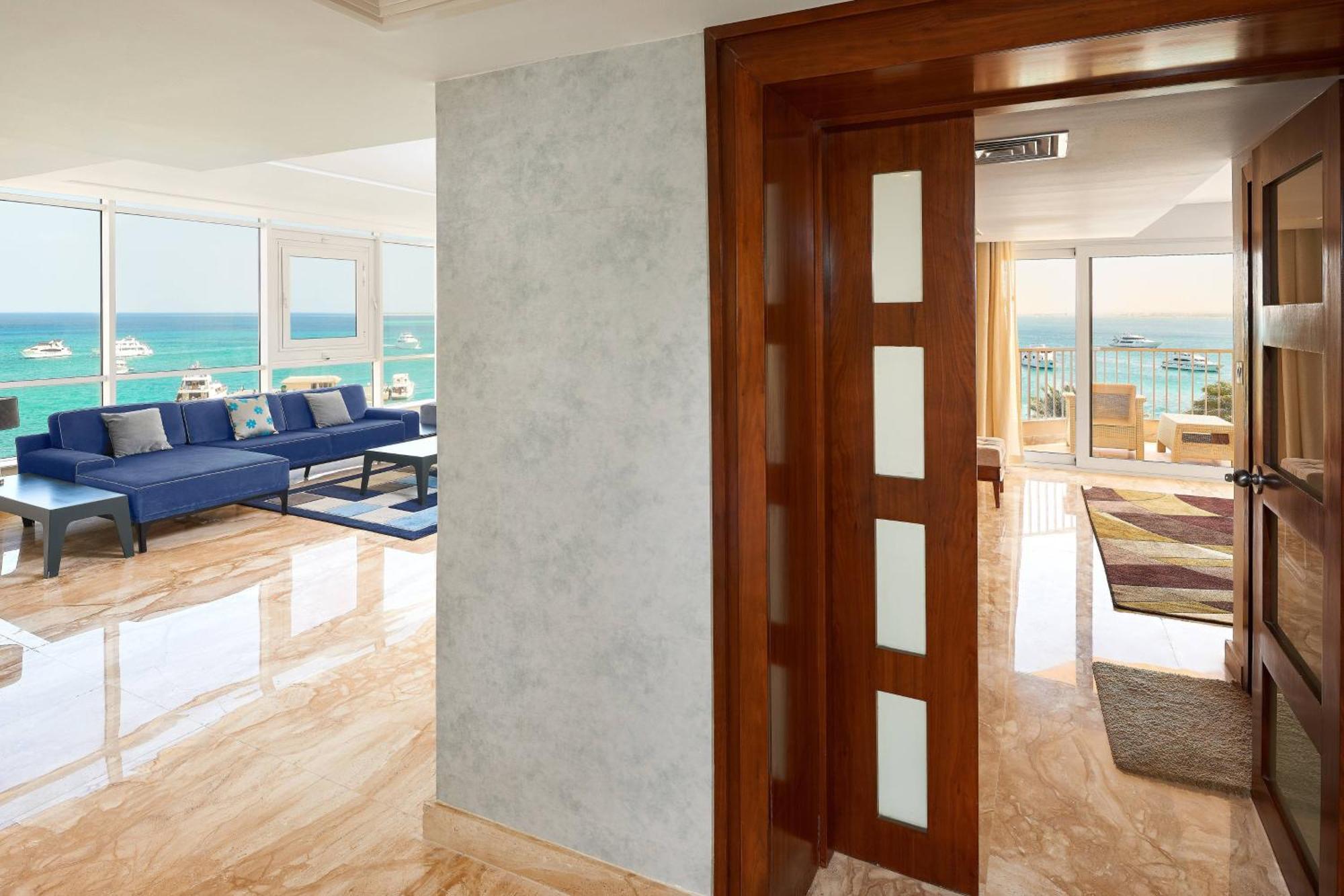One-Bedroom Apollo King Suite Balcony Sea View