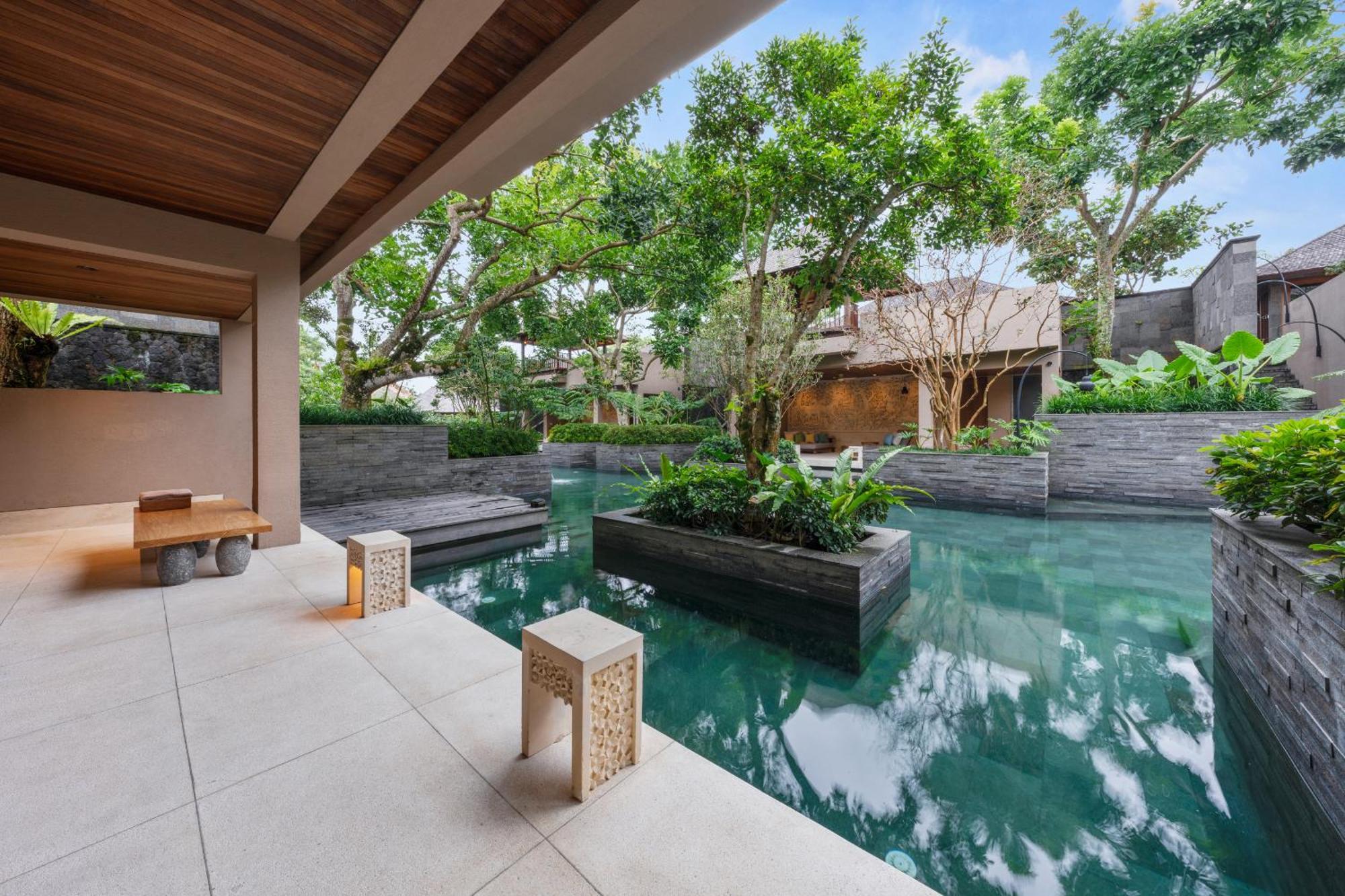 Bulan Garden Pool Access Villa