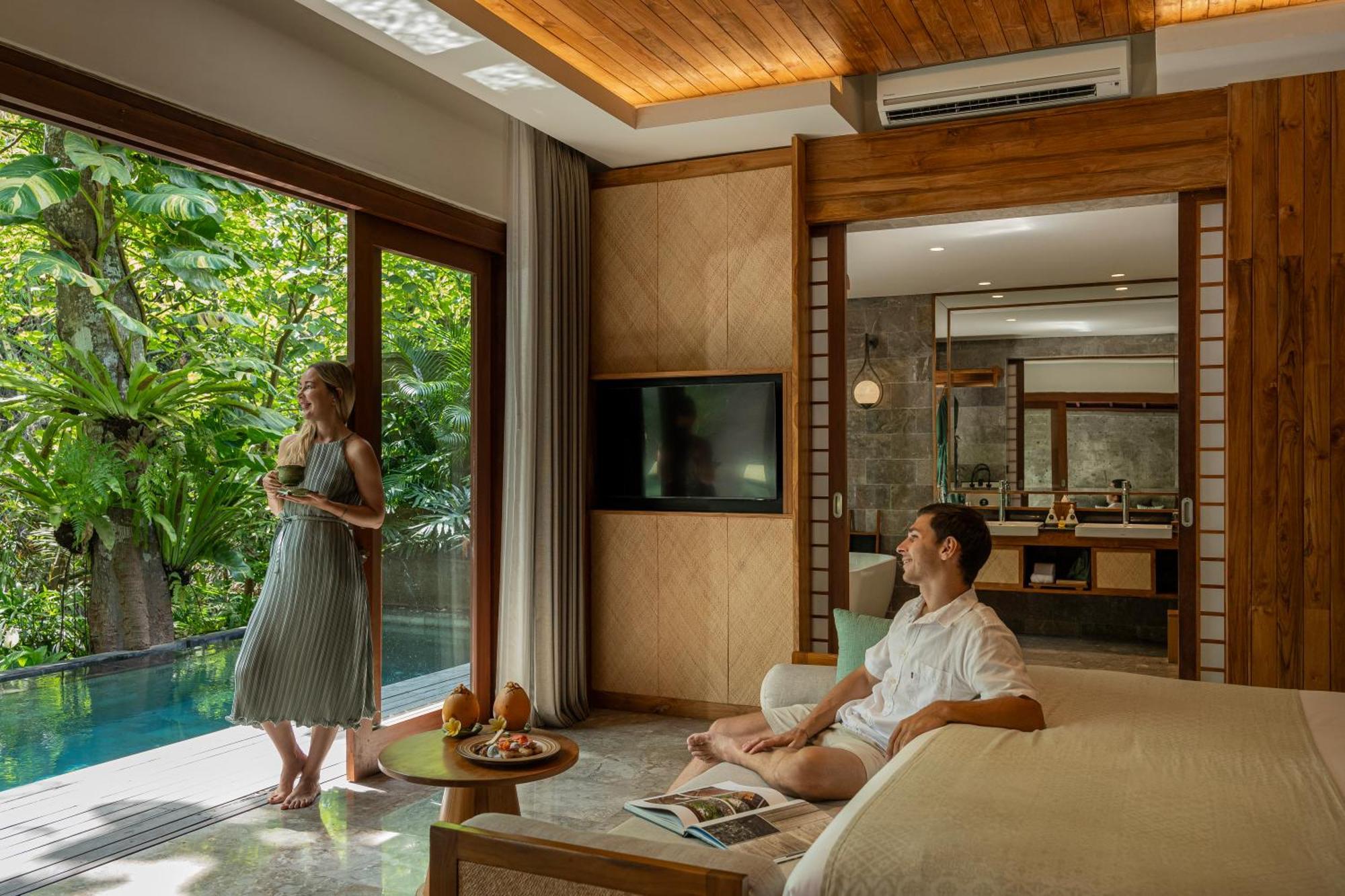 Signature Heated Pool Villa Jungle View