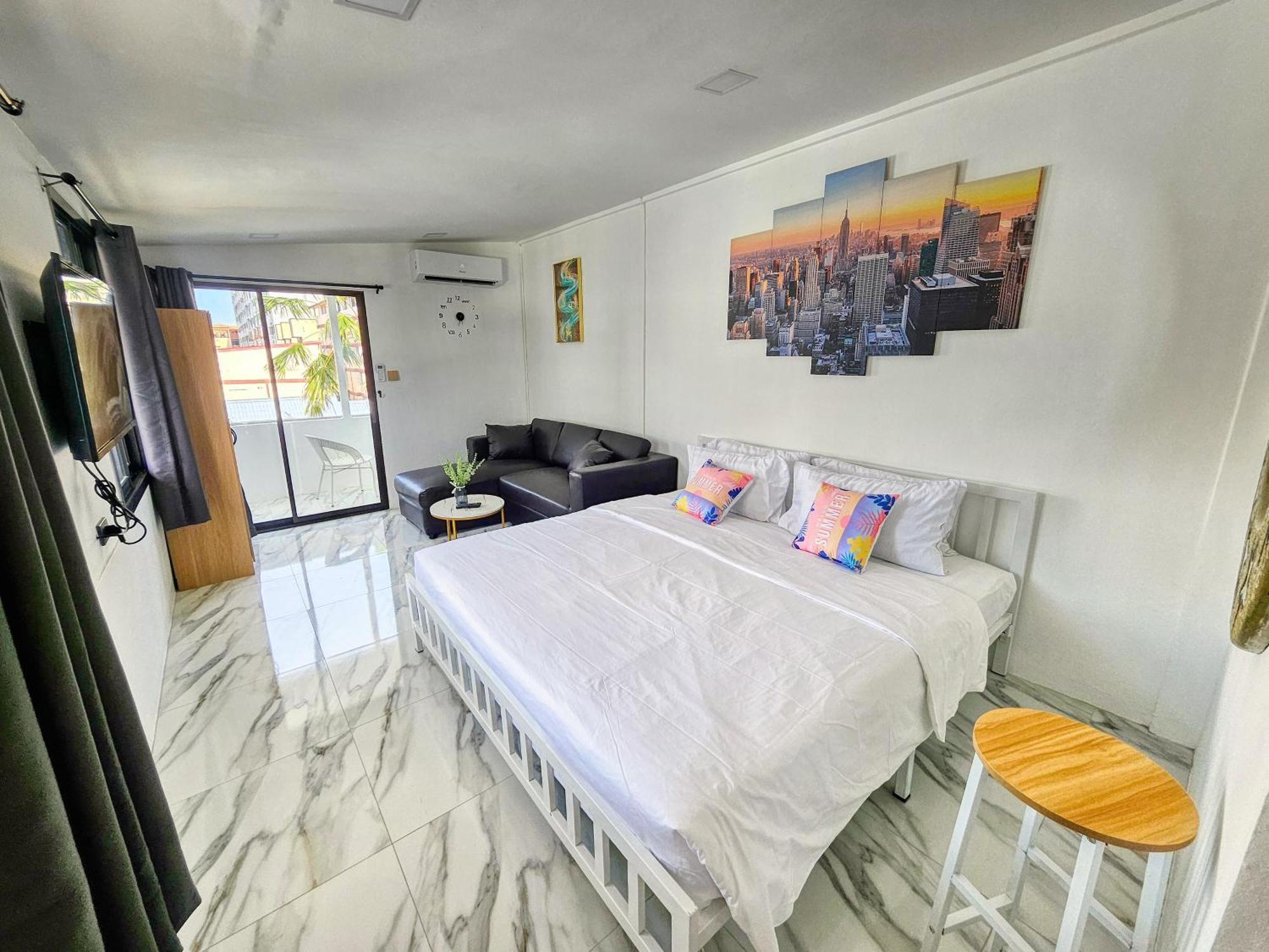 Two-Bedroom Suite