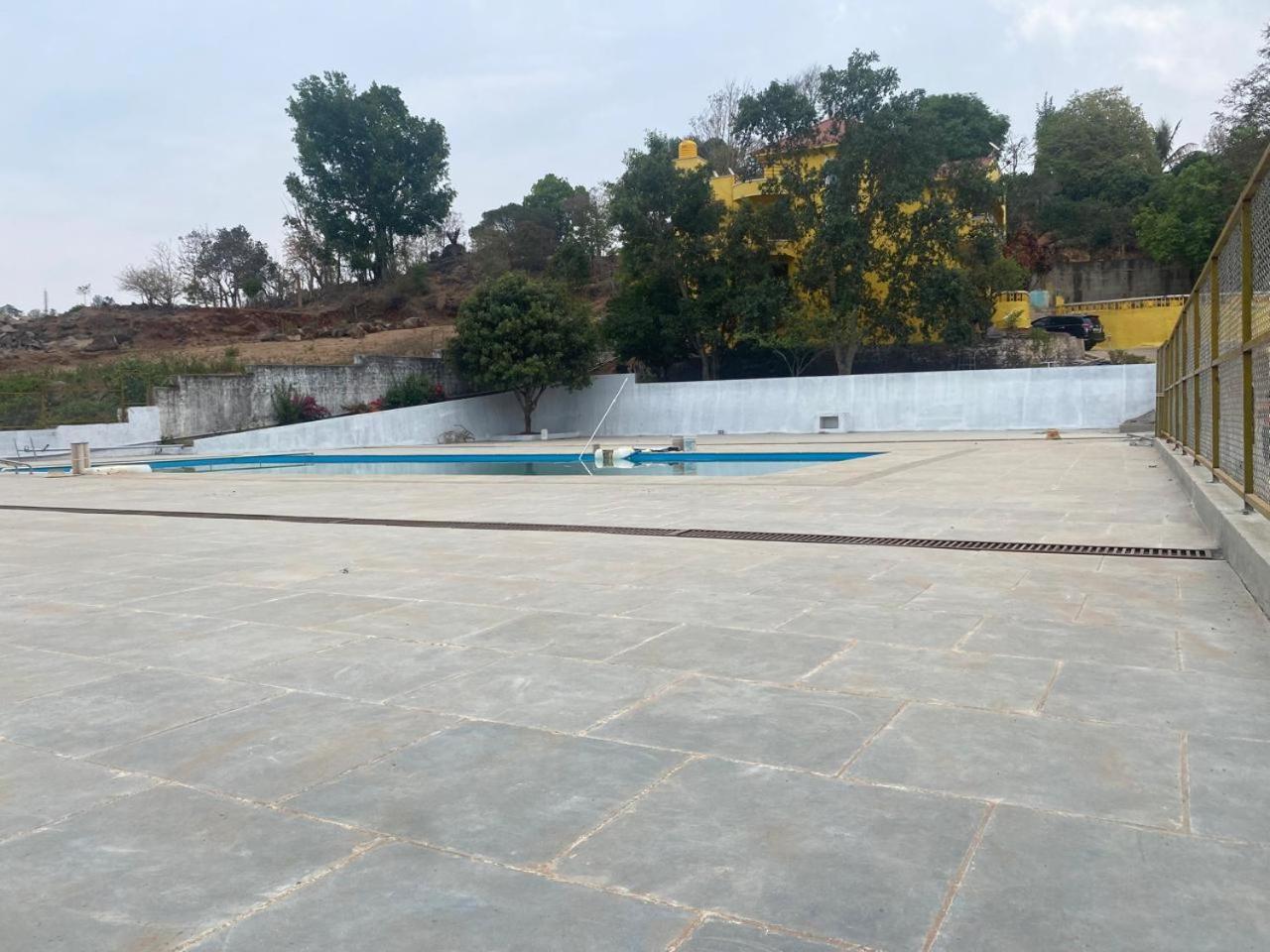 Deluxe Double Room with Balcony,1635891018:JPEG