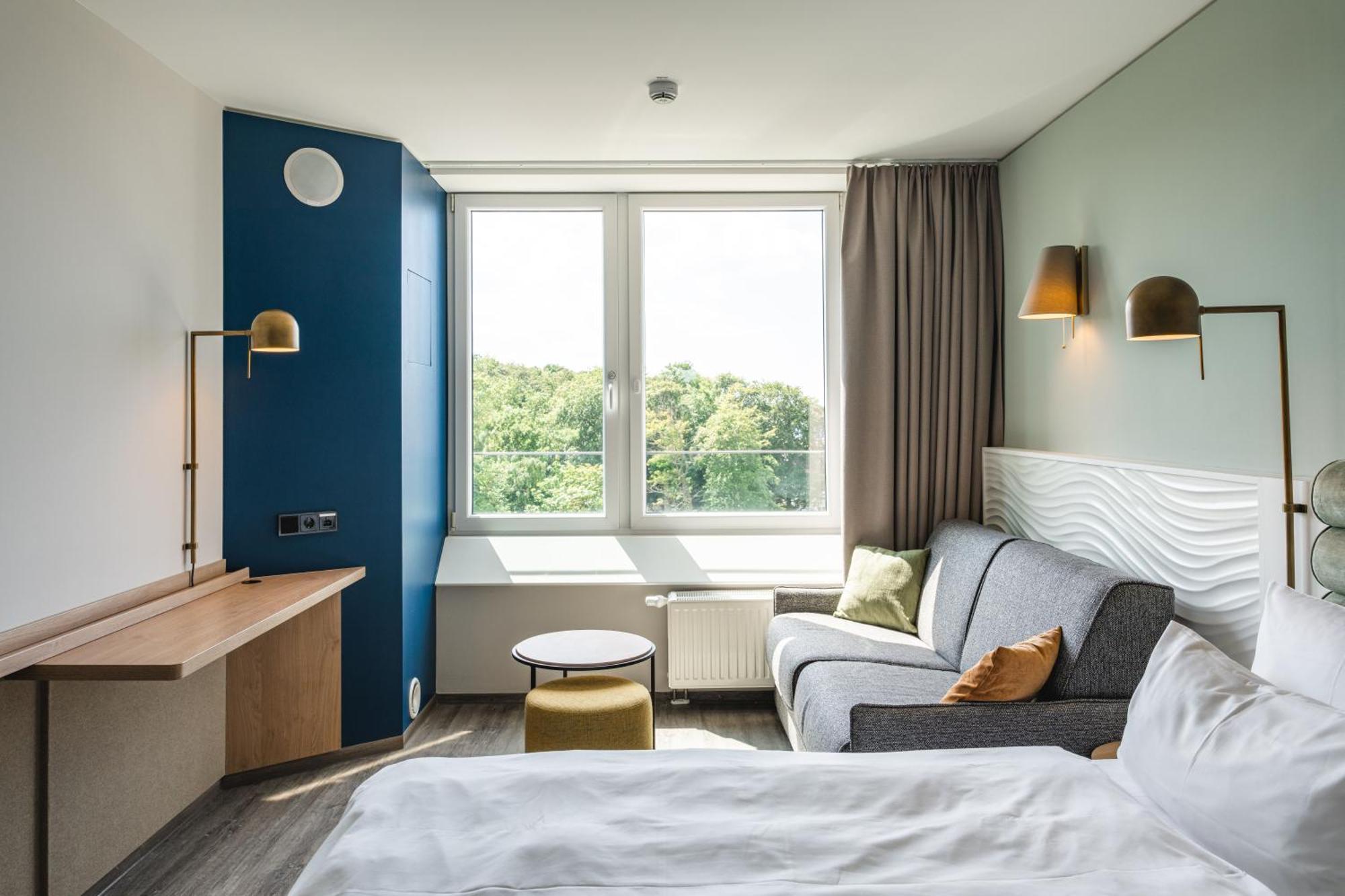 Deluxe Double Room Side Sea View