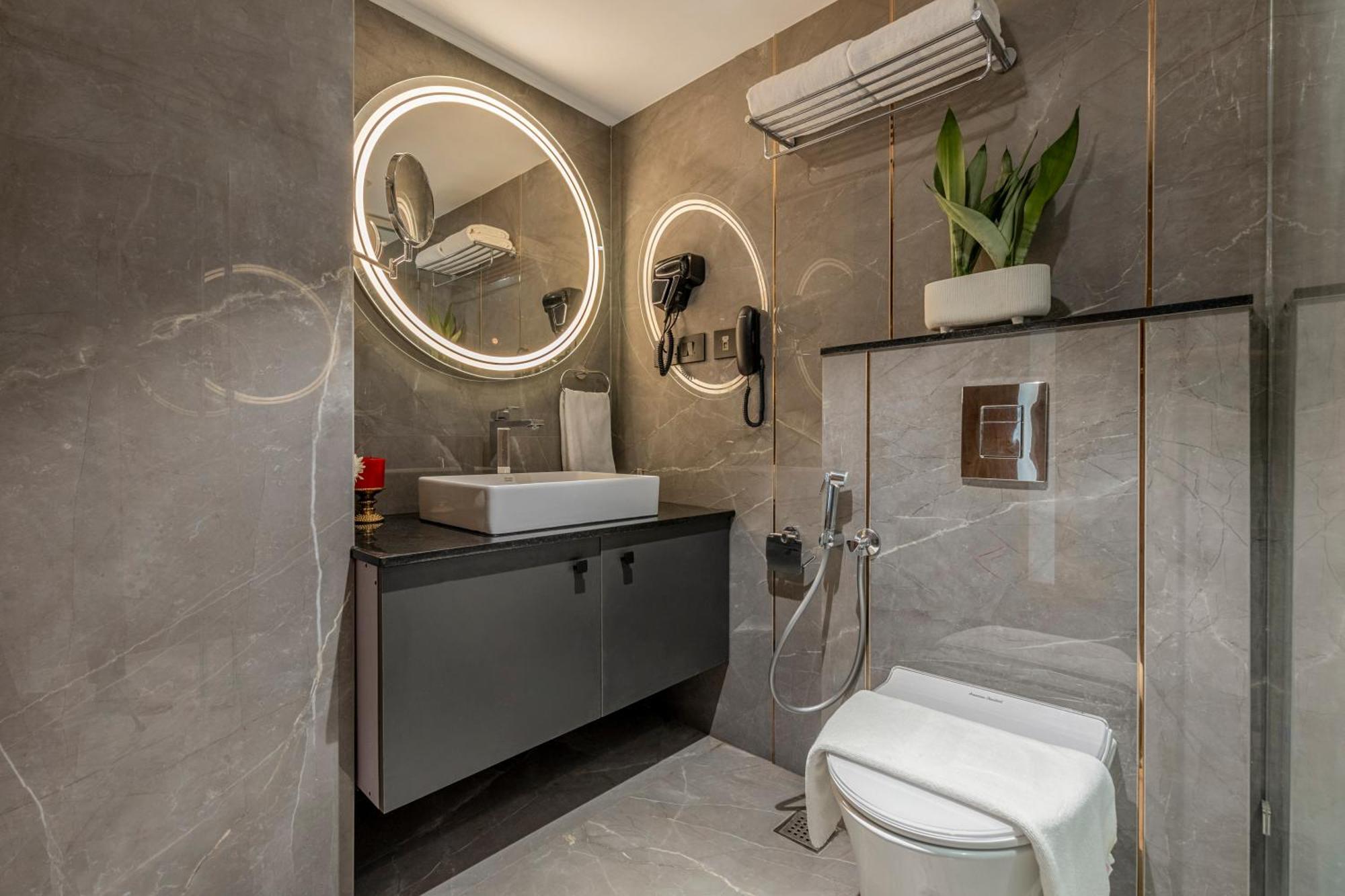 River Front Indulge Suite with Balcony,1639520449:JPEG