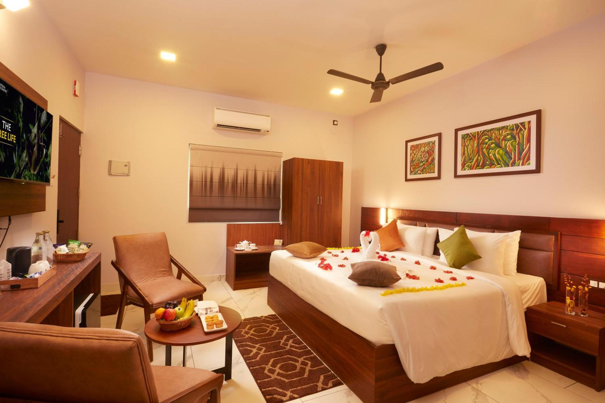 Suite with Private Pool
