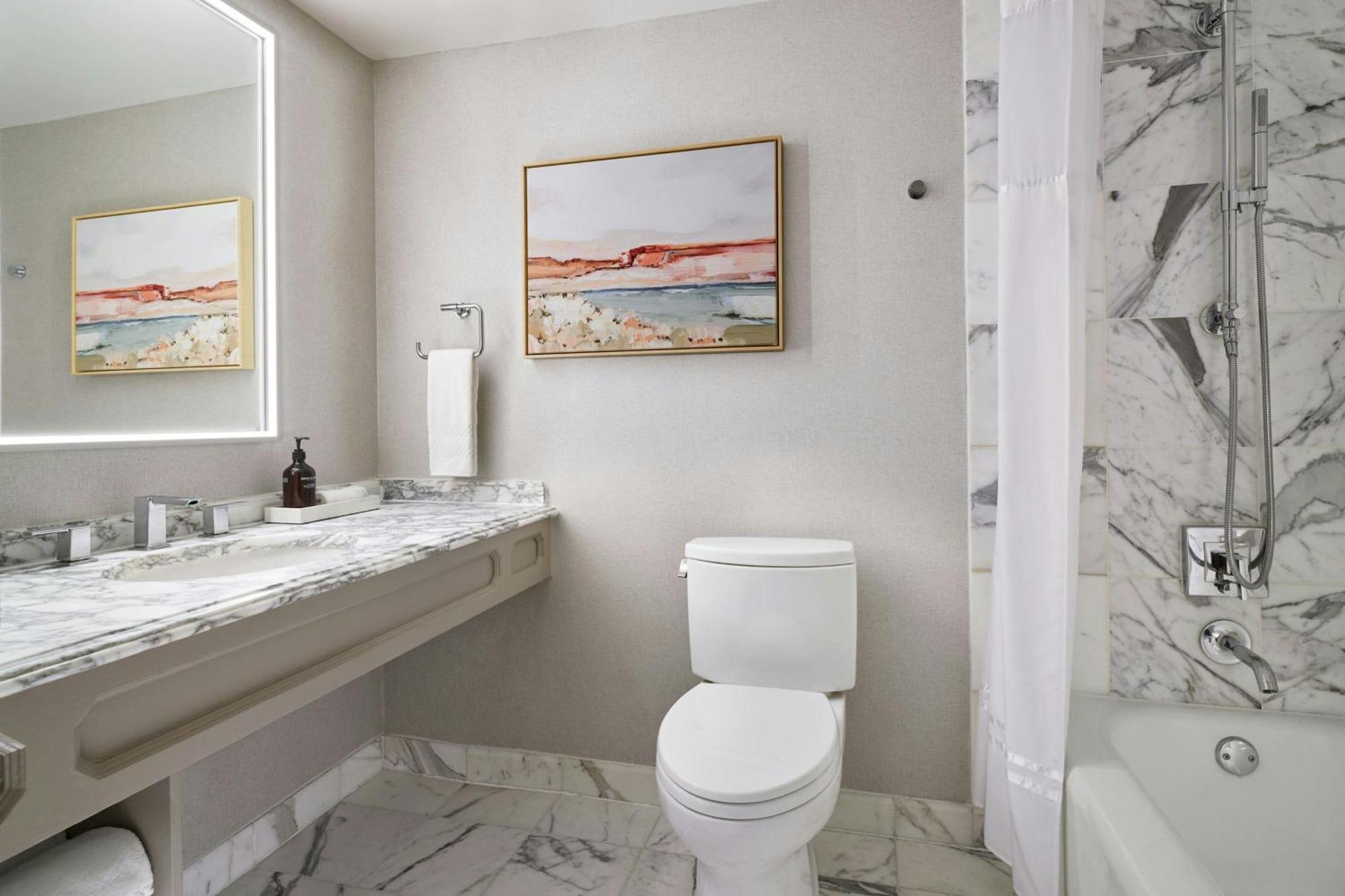 Luxury King Room,1643156679:JPEG