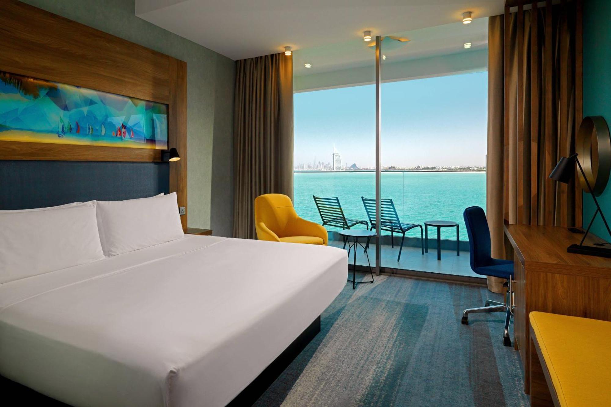 Aloft Sea View King Room Balcony including F&B Spa & Abra Boat Tour