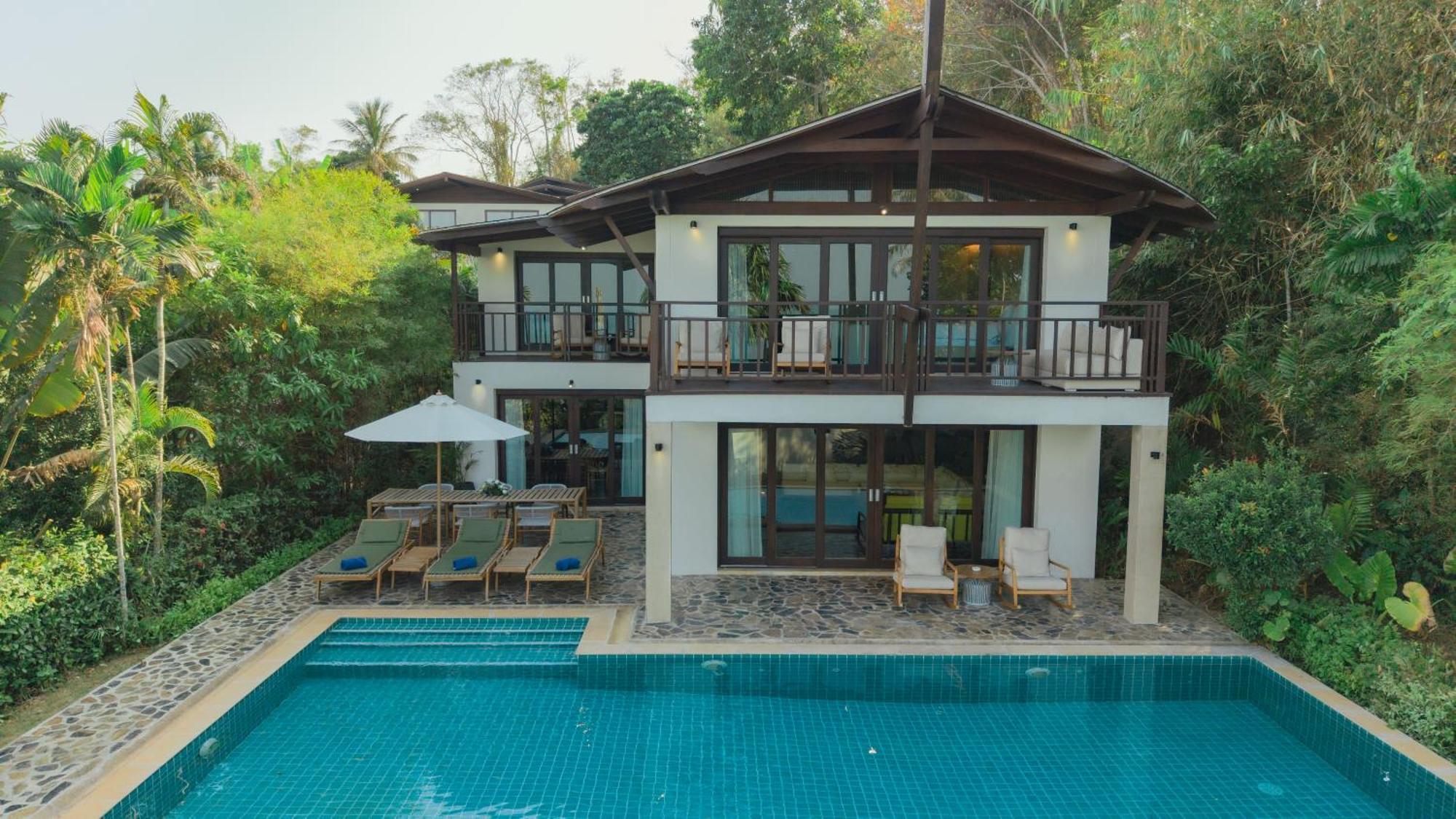 LUX 3-Bedroom Grand Sea View Pool Villa Unlimited 24-Hour Water Shuttle Service
