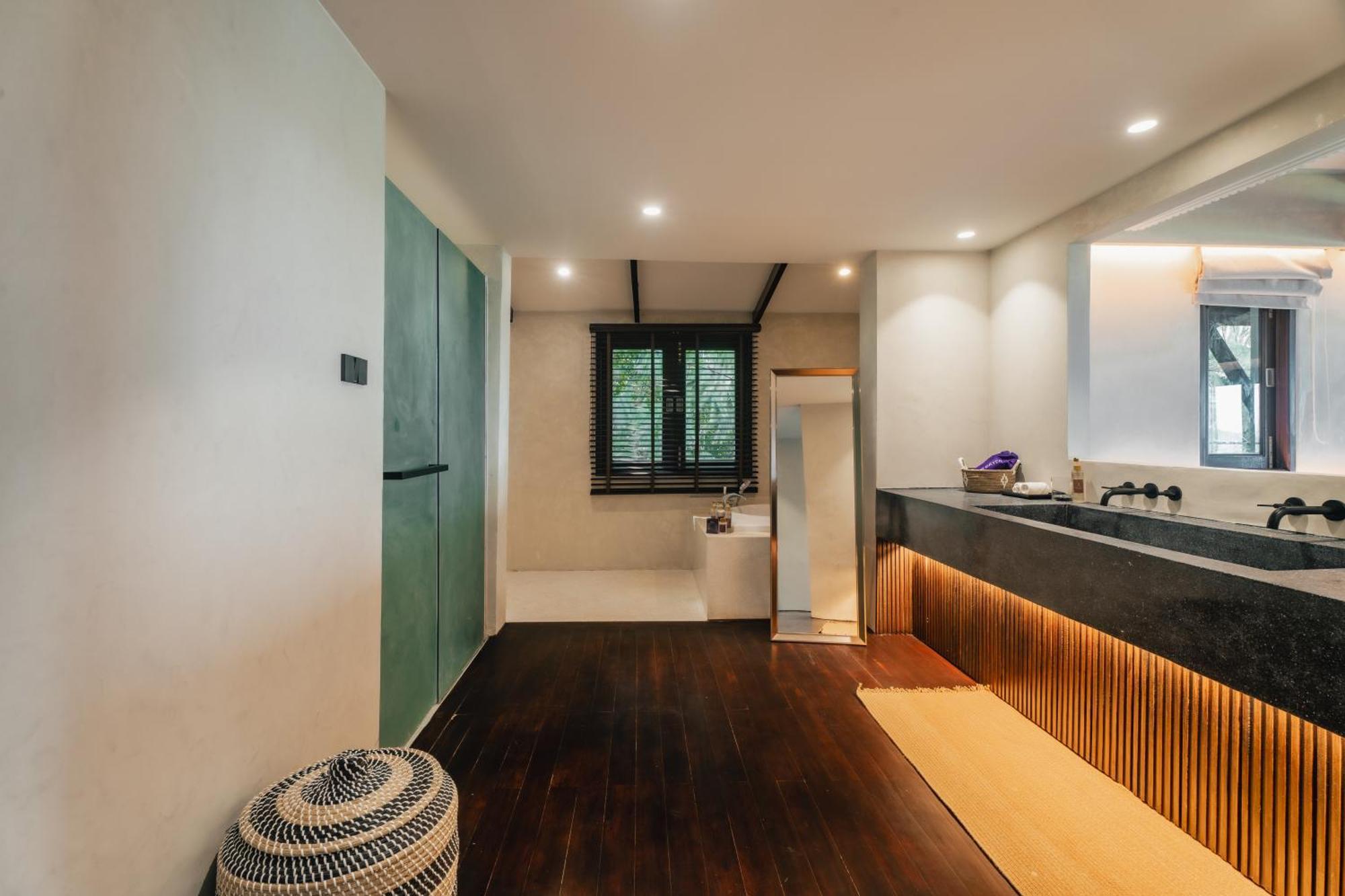LUX 3-Bedroom Grand Sea View Pool Villa Unlimited 24-Hour Water Shuttle Service