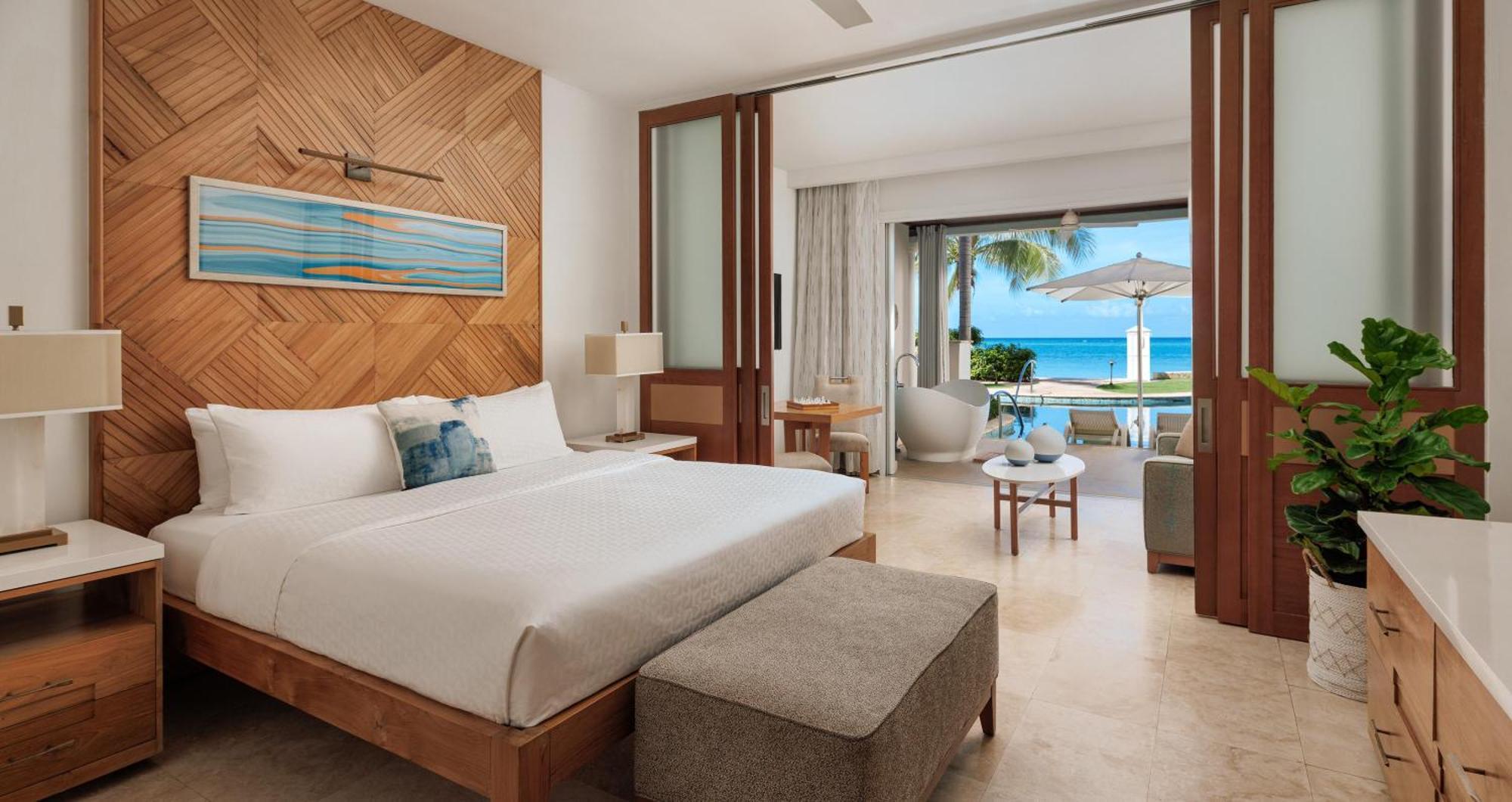 Suite Super Luxe con 1 Camera da Letto, Accesso Piscina, Servizio Maggiordomo, Patio e Vasca Tranquility - Fronte Spiaggia