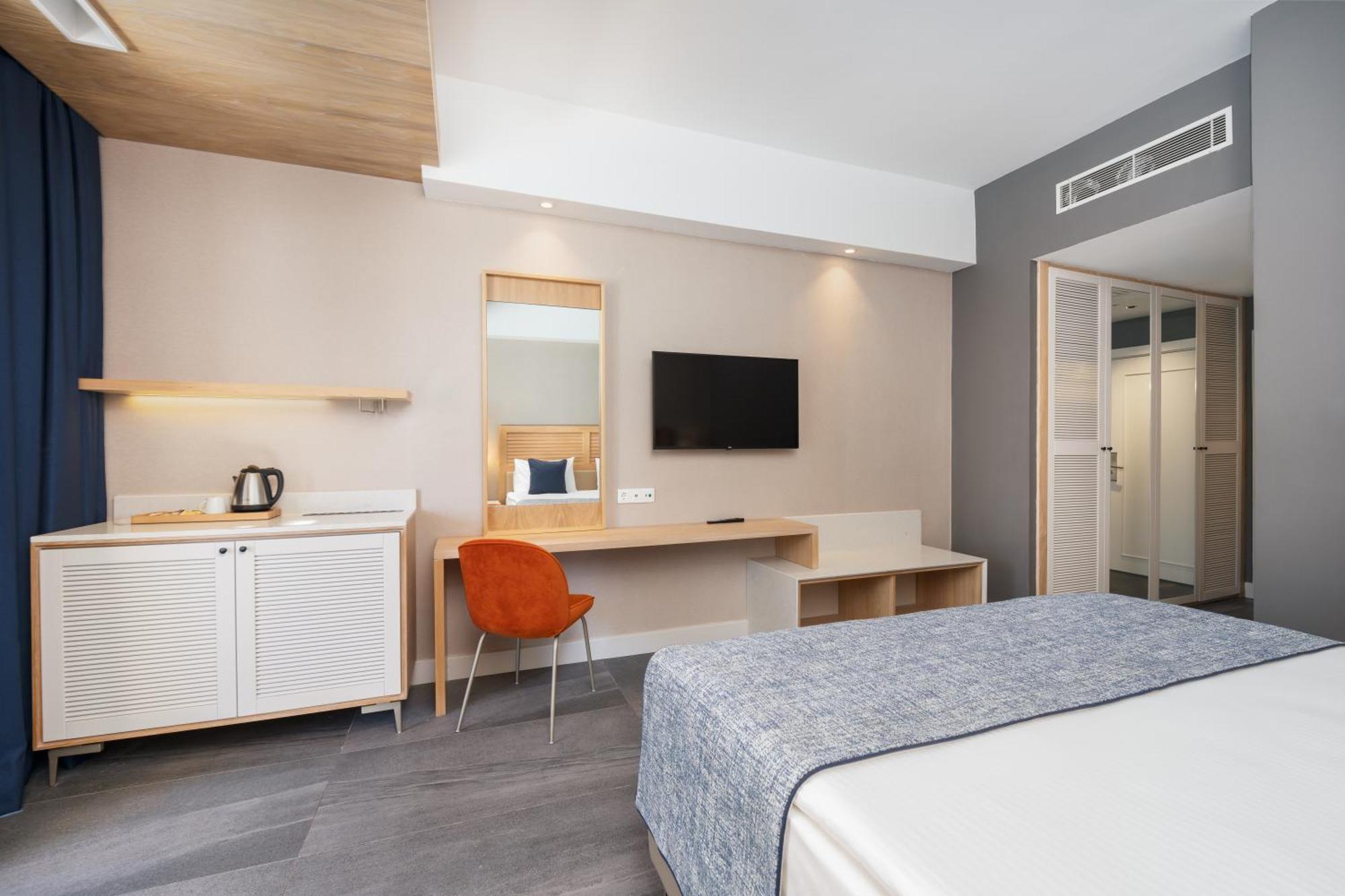 Standard Double or Twin Room