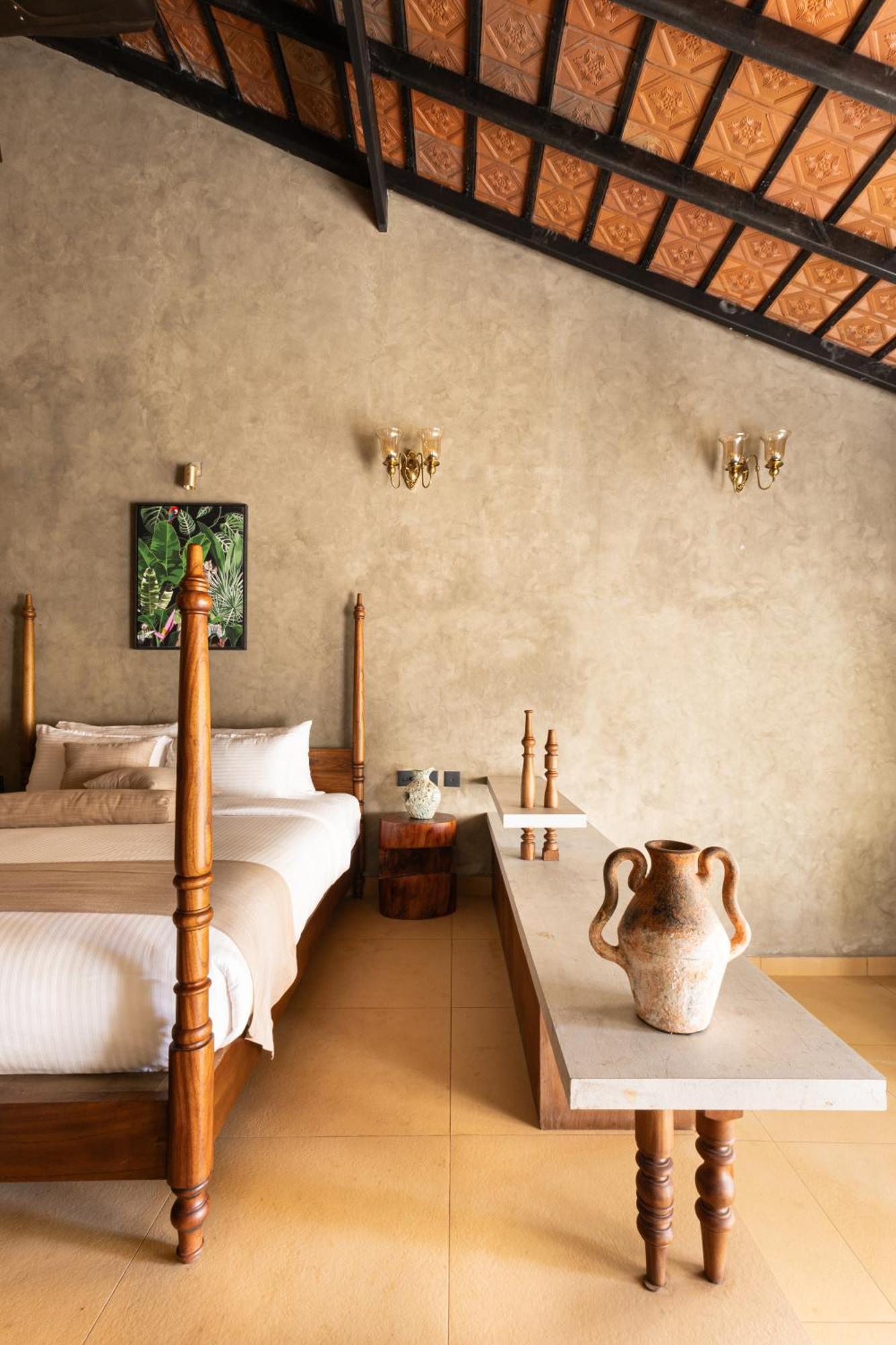 King Room with Balcony