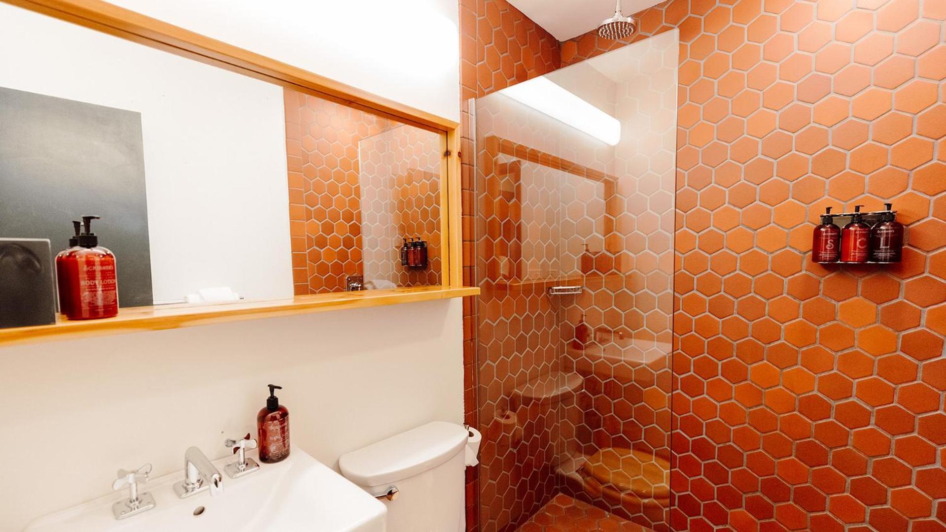 Mountain King Room,1649914911:JPEG