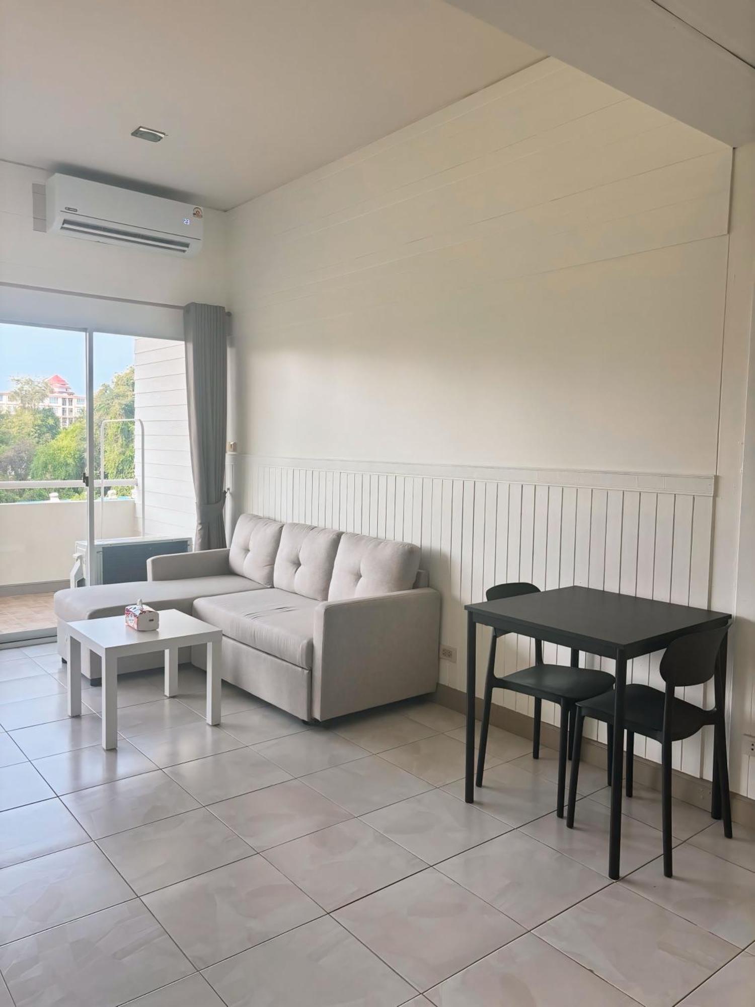 Suite met Kingsize Bed en Balkon