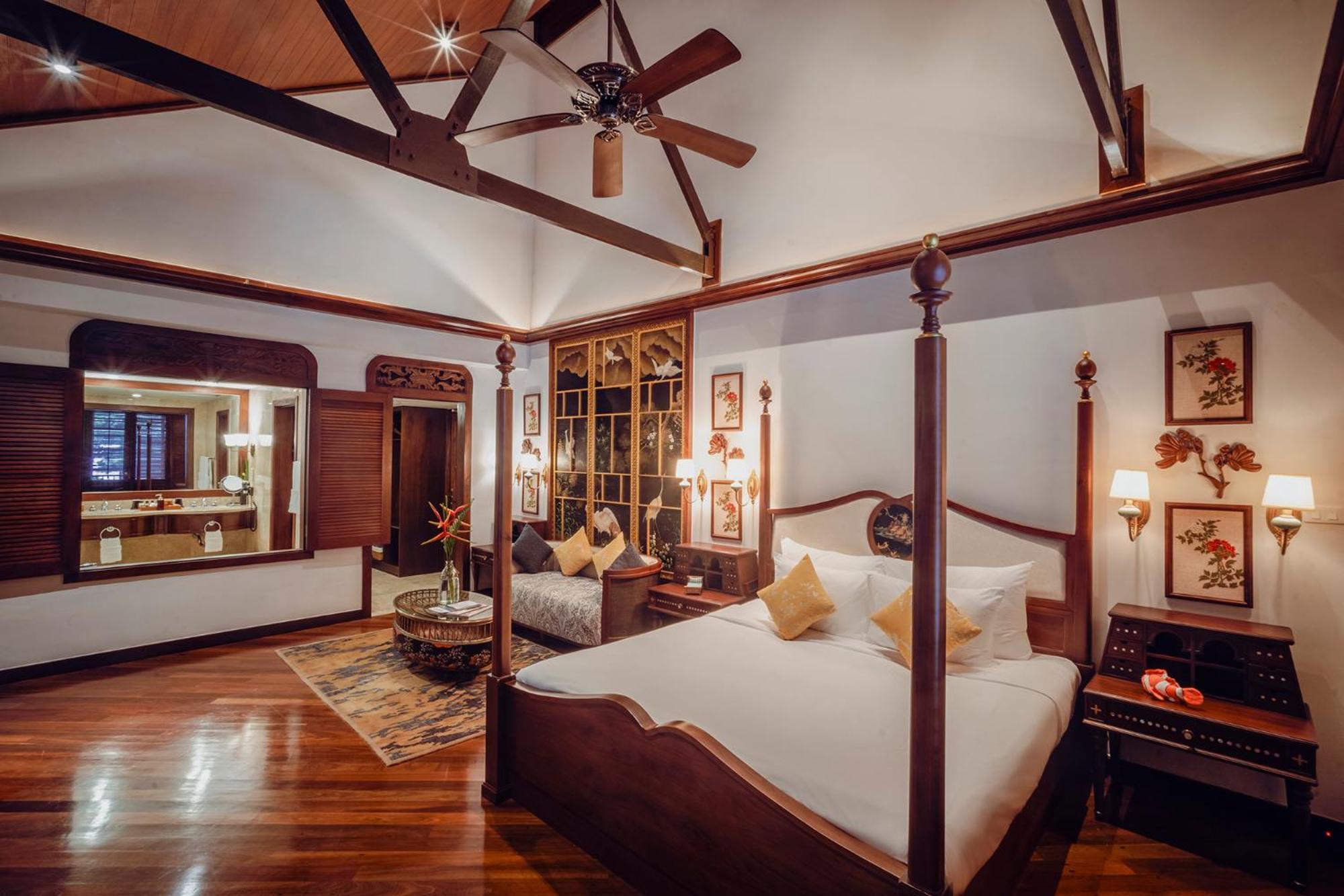 Two-Bedroom Presidential Suite