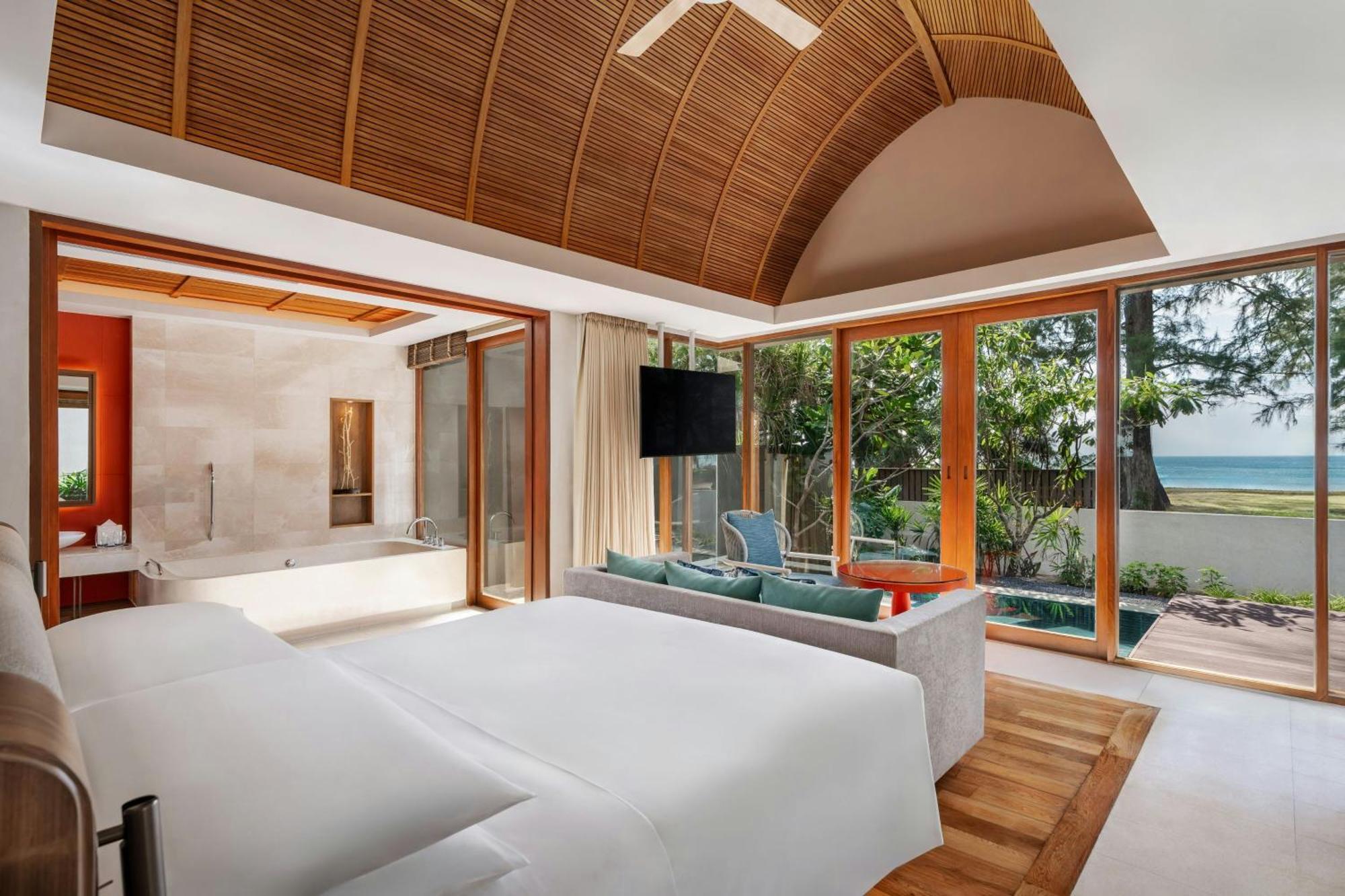 Pool Villa Private Plunge Pool Oceanfront Newly Renovated