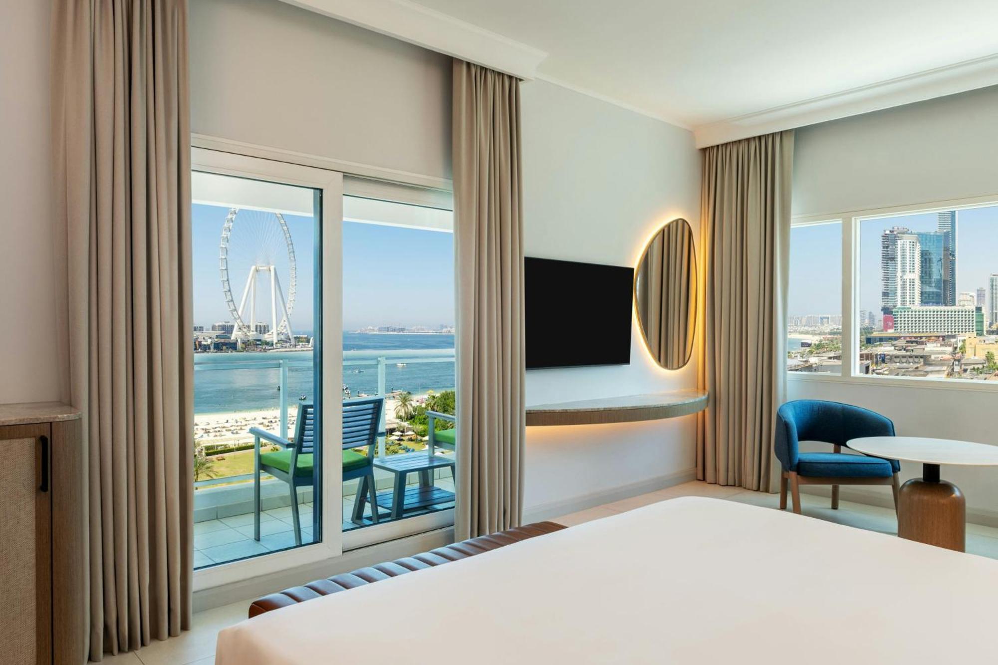 Club King Sea View Room Balcony Including Lounge Access Afternoon Tea Evening Cocktail Hours Soft Refreshments & Canapes Private beach Access