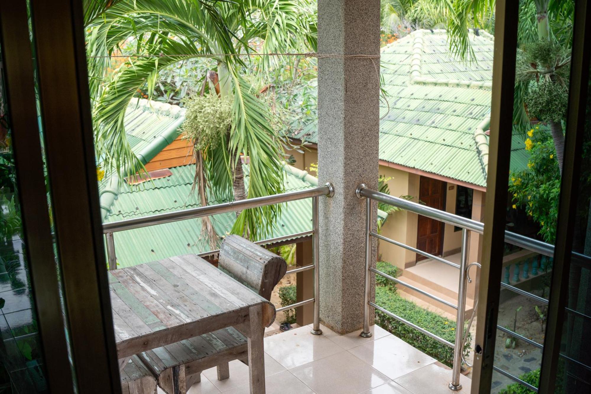 Triple Room Balcony