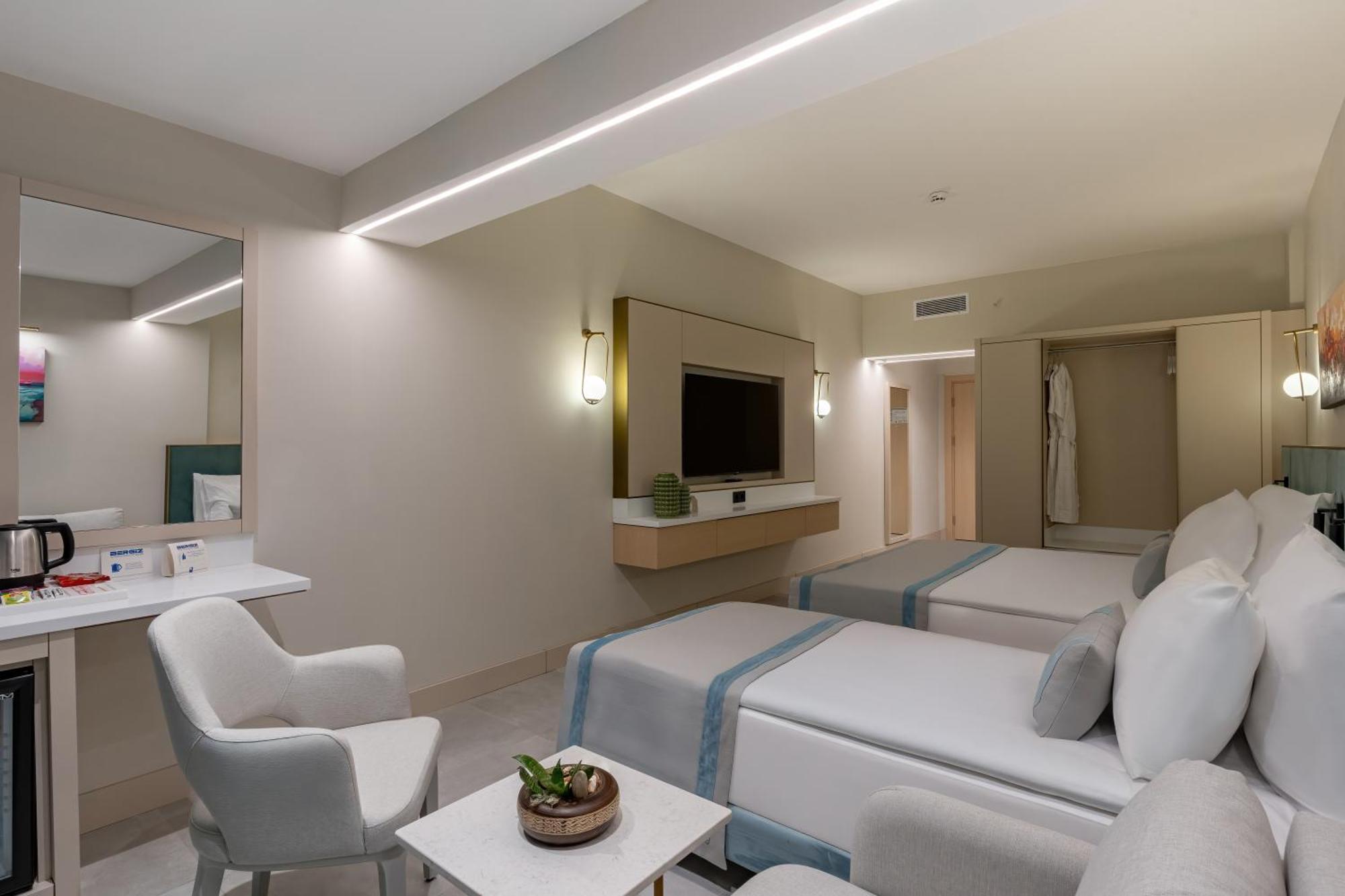 Superior Triple Room