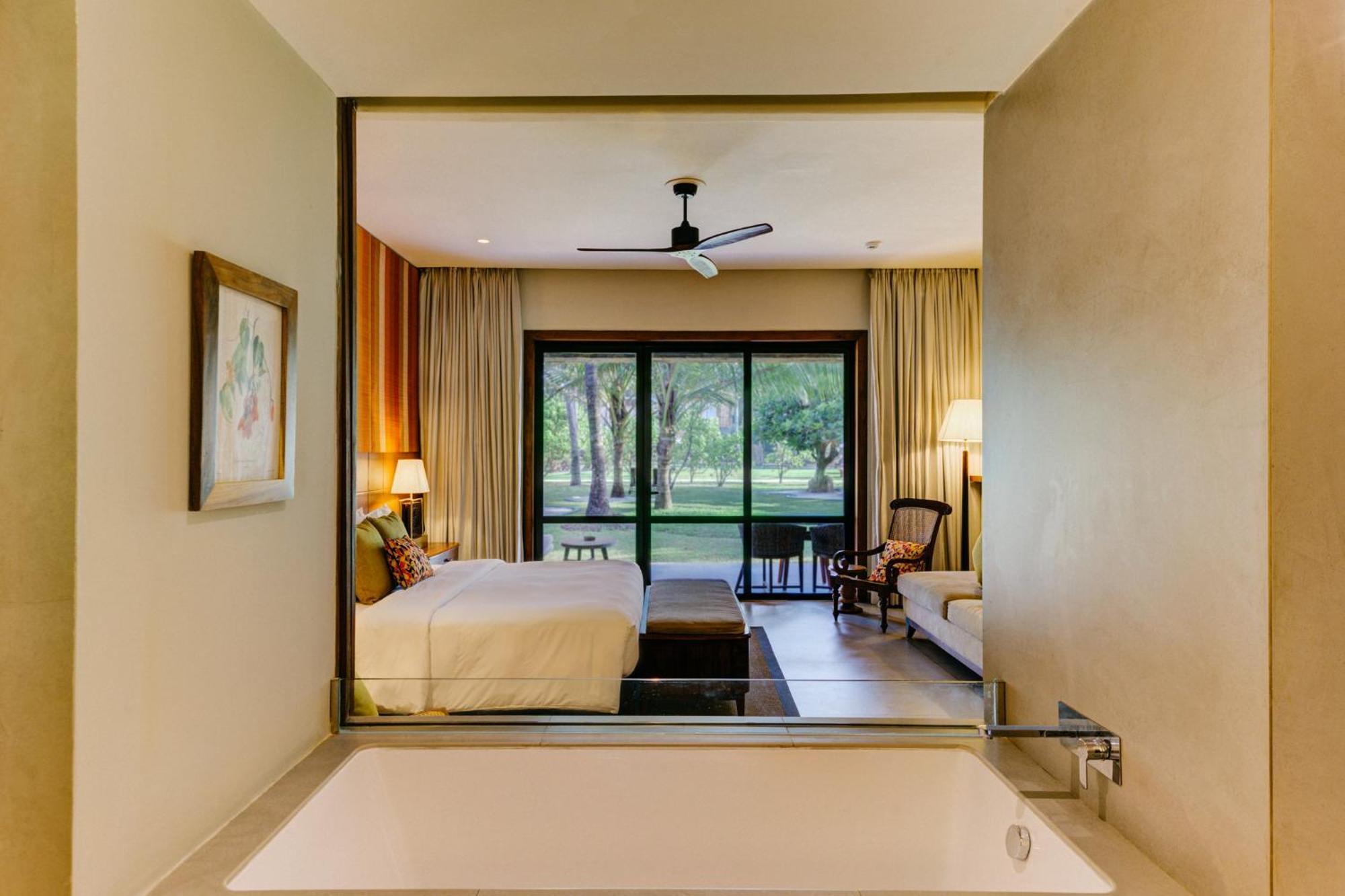 Premium Pool Access King on Spa & on F&B,1666063058:JPEG