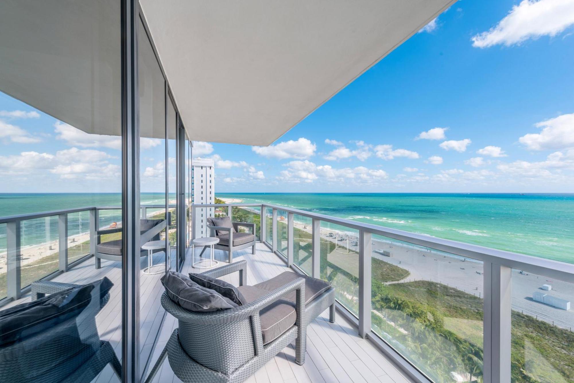 Three-Bedroom Suite Ocean View