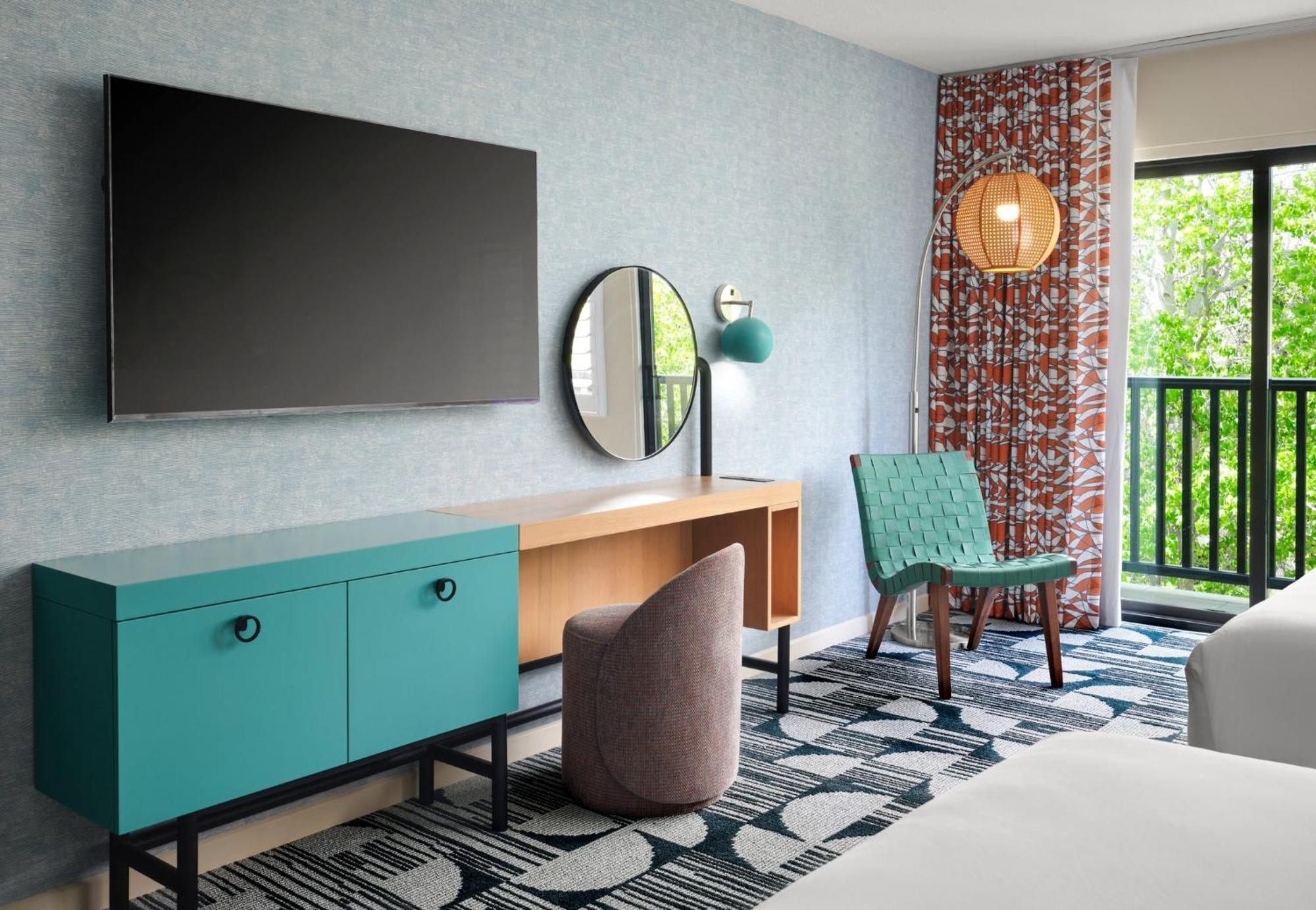 Queen Suite with Two Queen Beds and Balcony