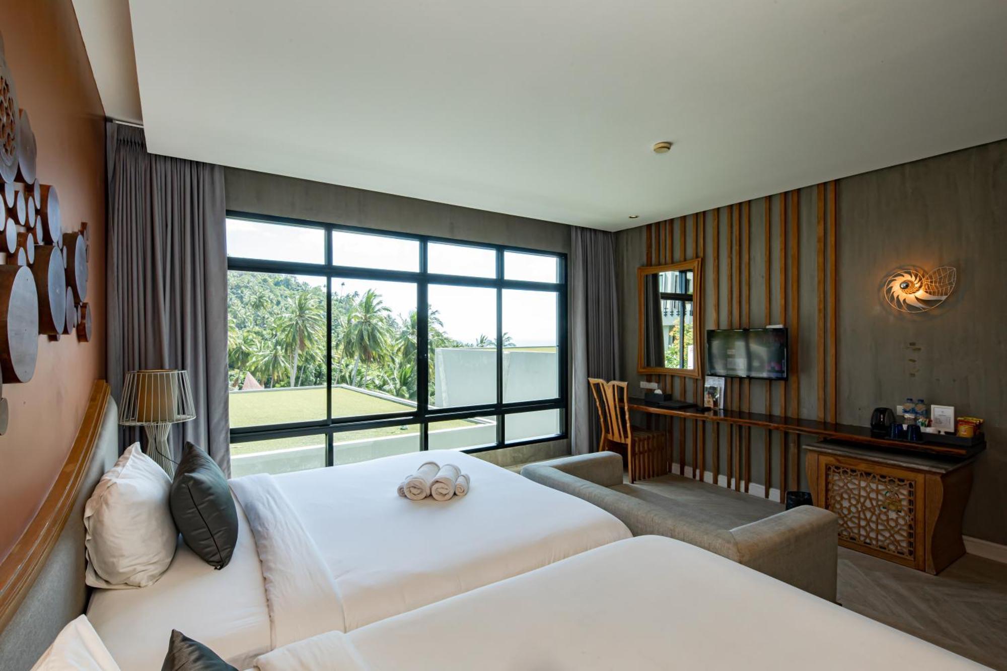 Deluxe Room,1669856532:JPEG
