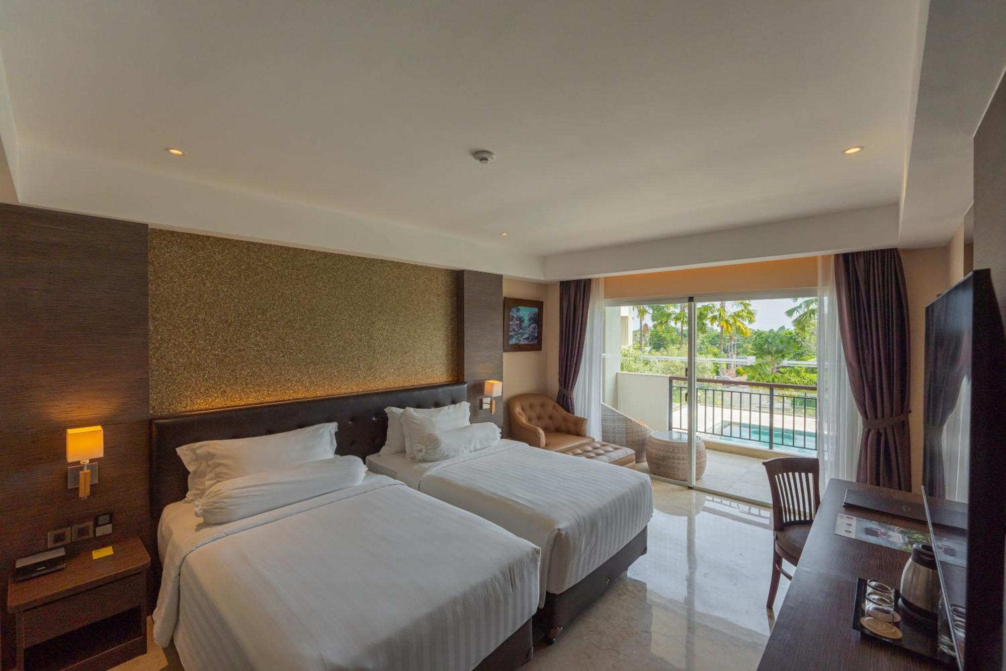 Deluxe Twin Balcony Room Pool View daily shuttle to Ubud City Photo Session Art Gallery Visit 24-hour access to Fitness Center Welcome Drink Kids Activities