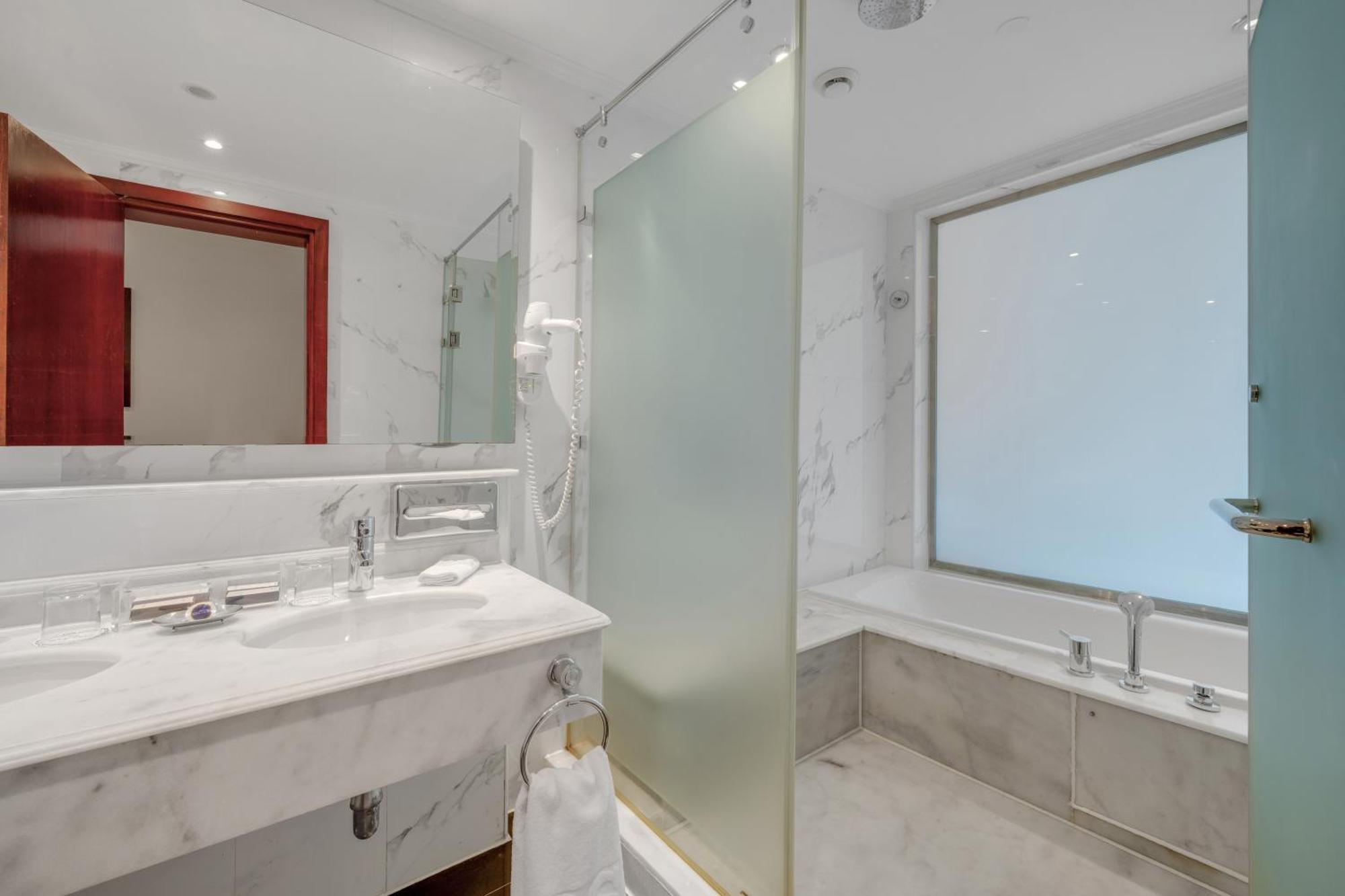 Suite Royal Savoy med 2 soverom (kun for voksne)