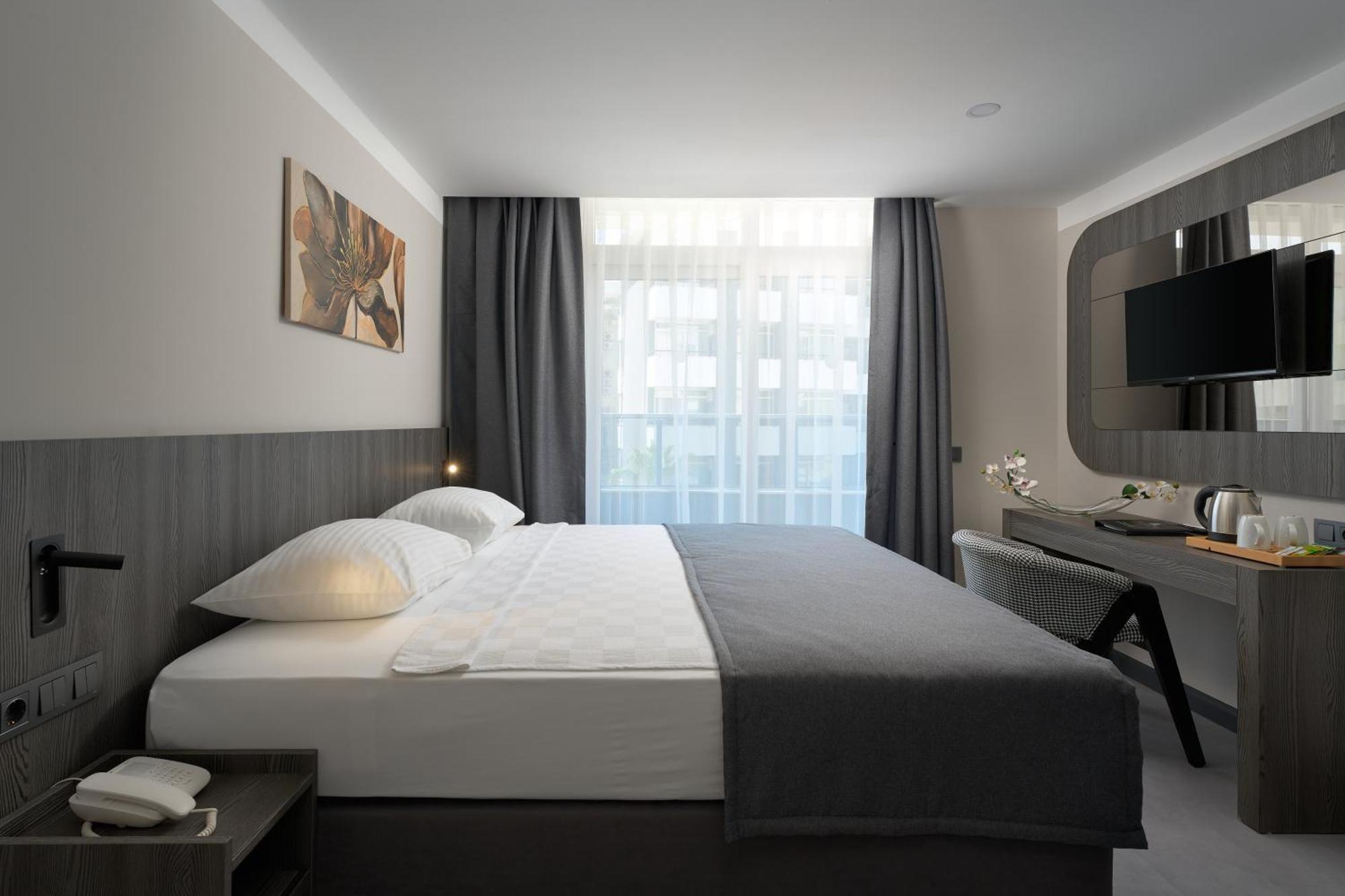 Deluxe Çift Kişilik veya İki Yataklı Oda