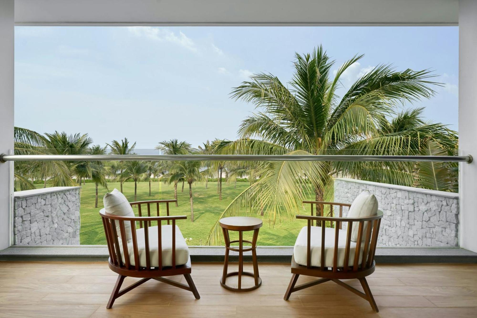 Five-Bedroom Villa Private Pool Ocean View