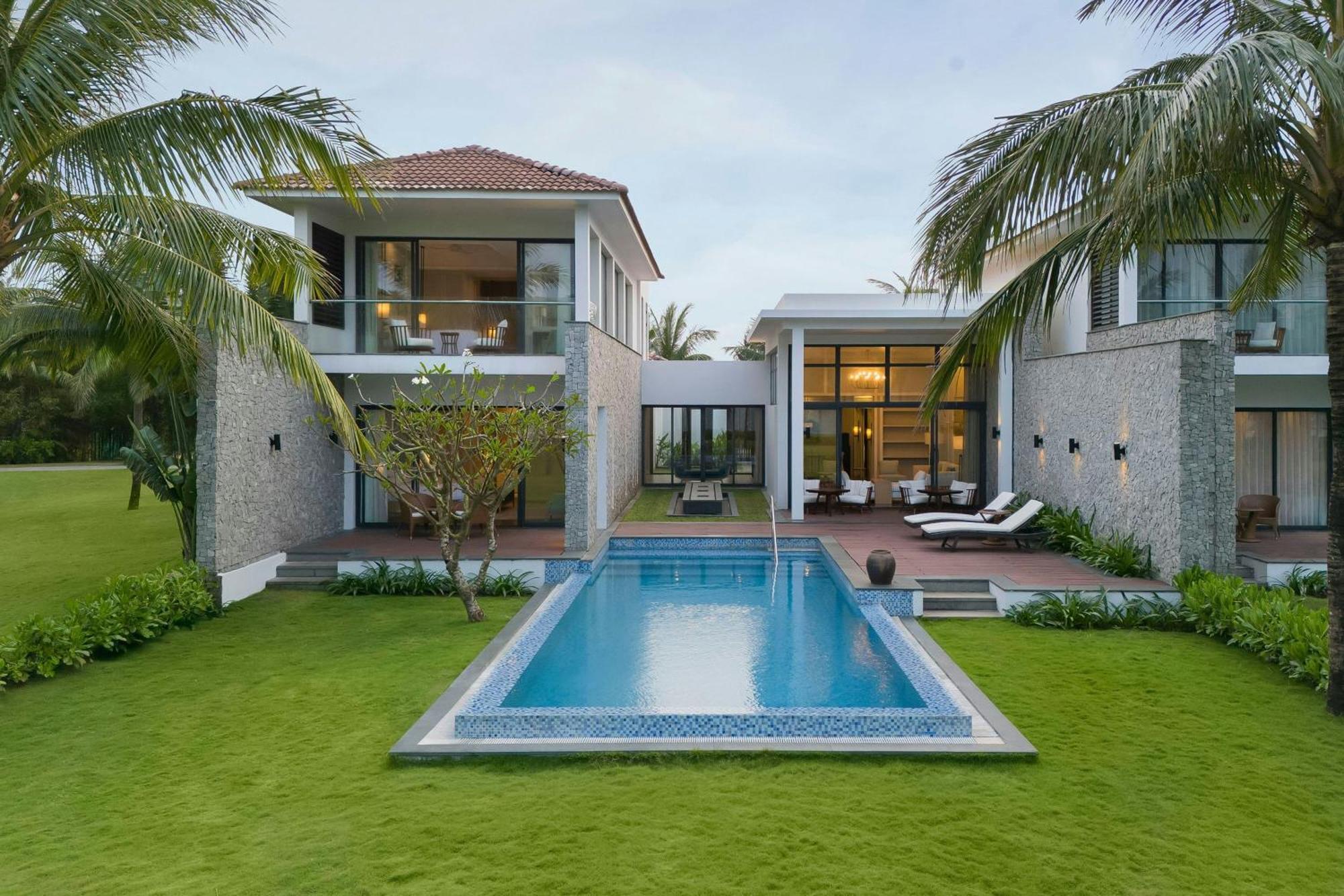 Five-Bedroom Villa Private Pool Ocean View