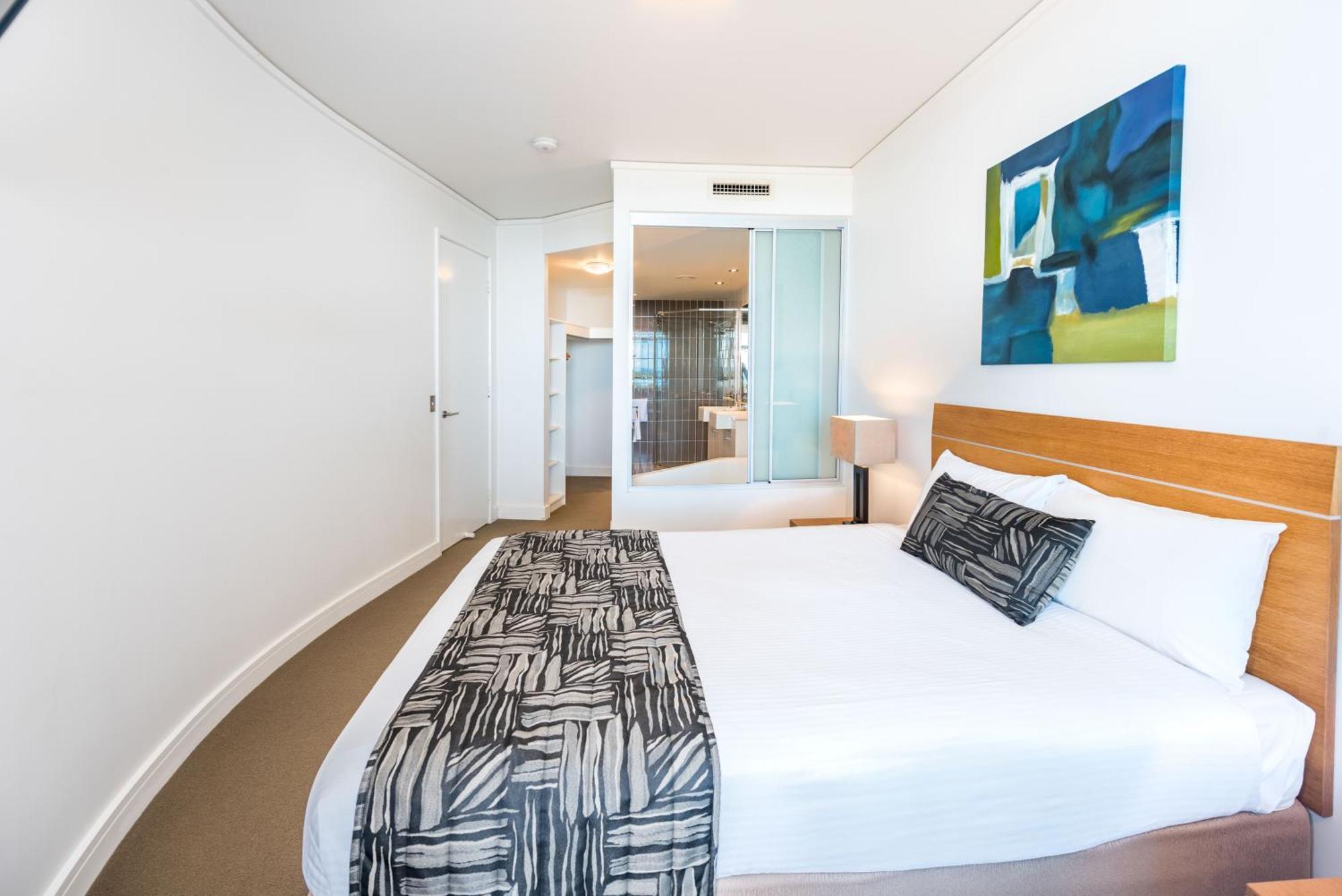 Two-Bedroom Apartment with Garden View